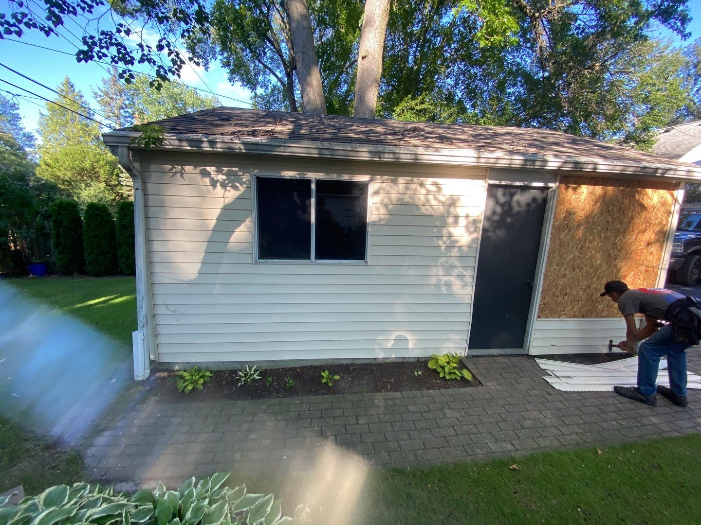 Siding Replacement using CertainTeed Restoration Classic D5 by 180 Contractors