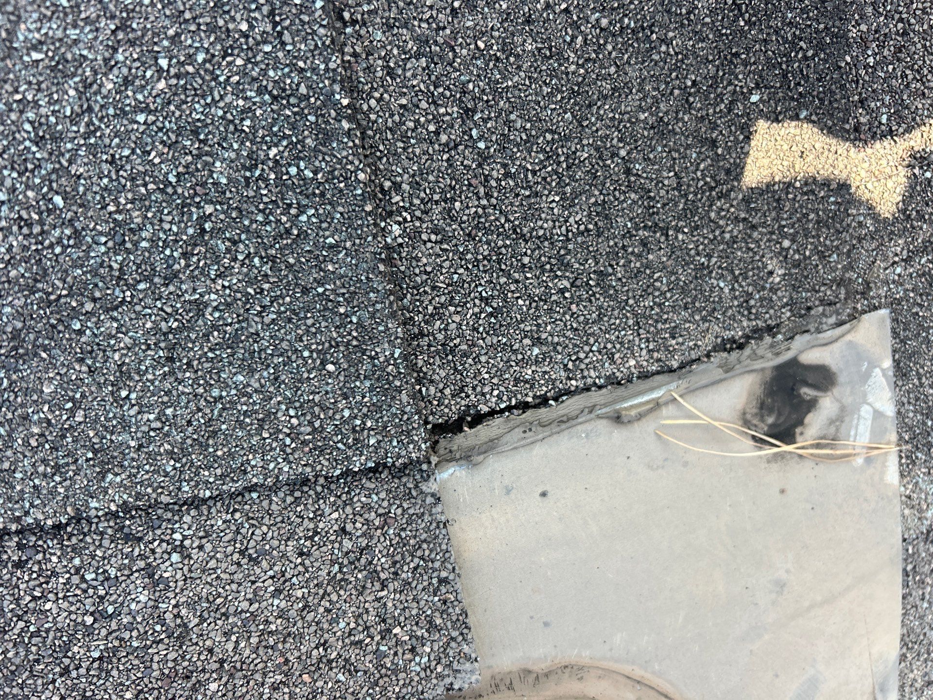 Hail Damage using Owen's Corning Duration (Lifetime) Shingles by Roof Repair Company