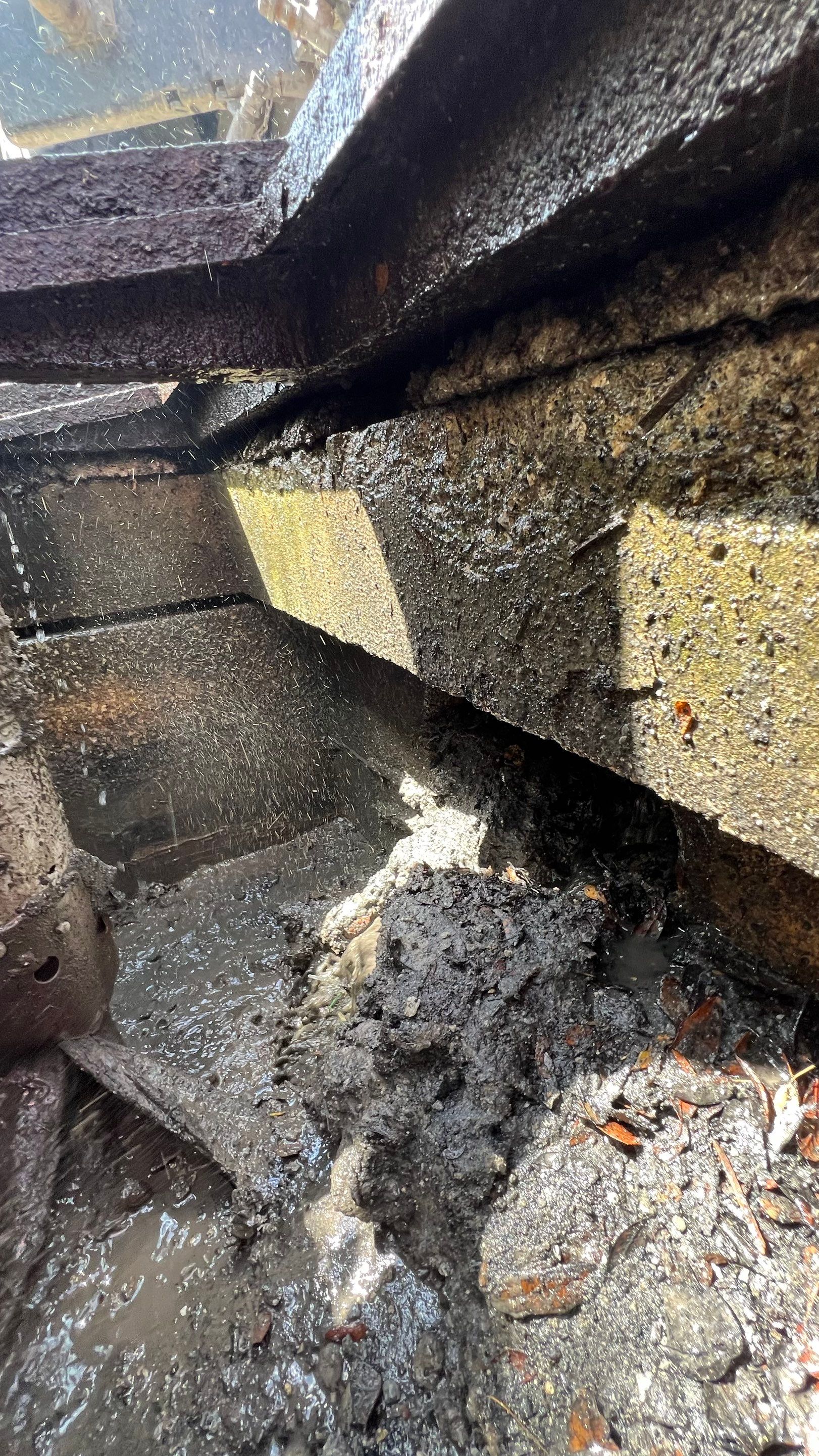 Estero Community Stormwater System Maintenance by APS Power & Water