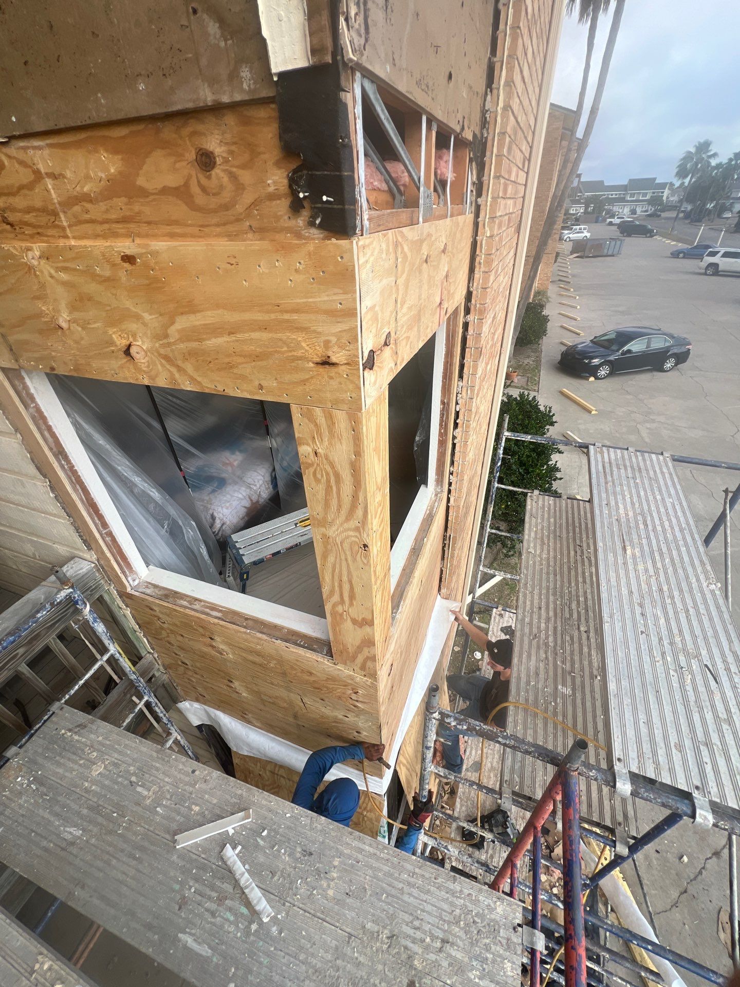 Exterior remodel Fortuna Bay Condos by Bayfront Roofing and Construction