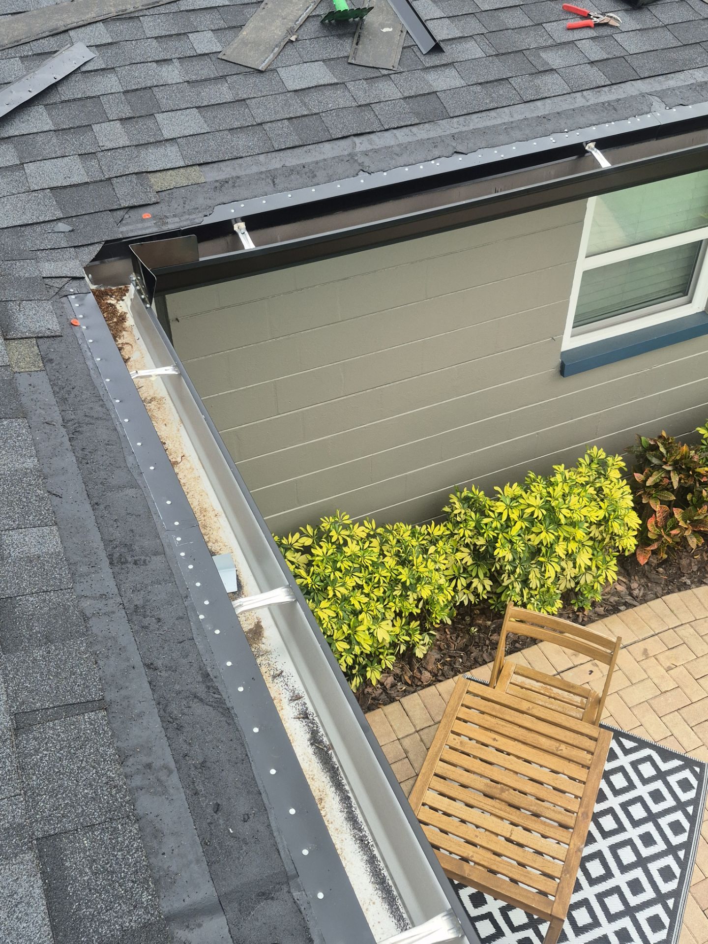 Project in St. Petersburg 33710 by Mitchell Roofing Company LLC 