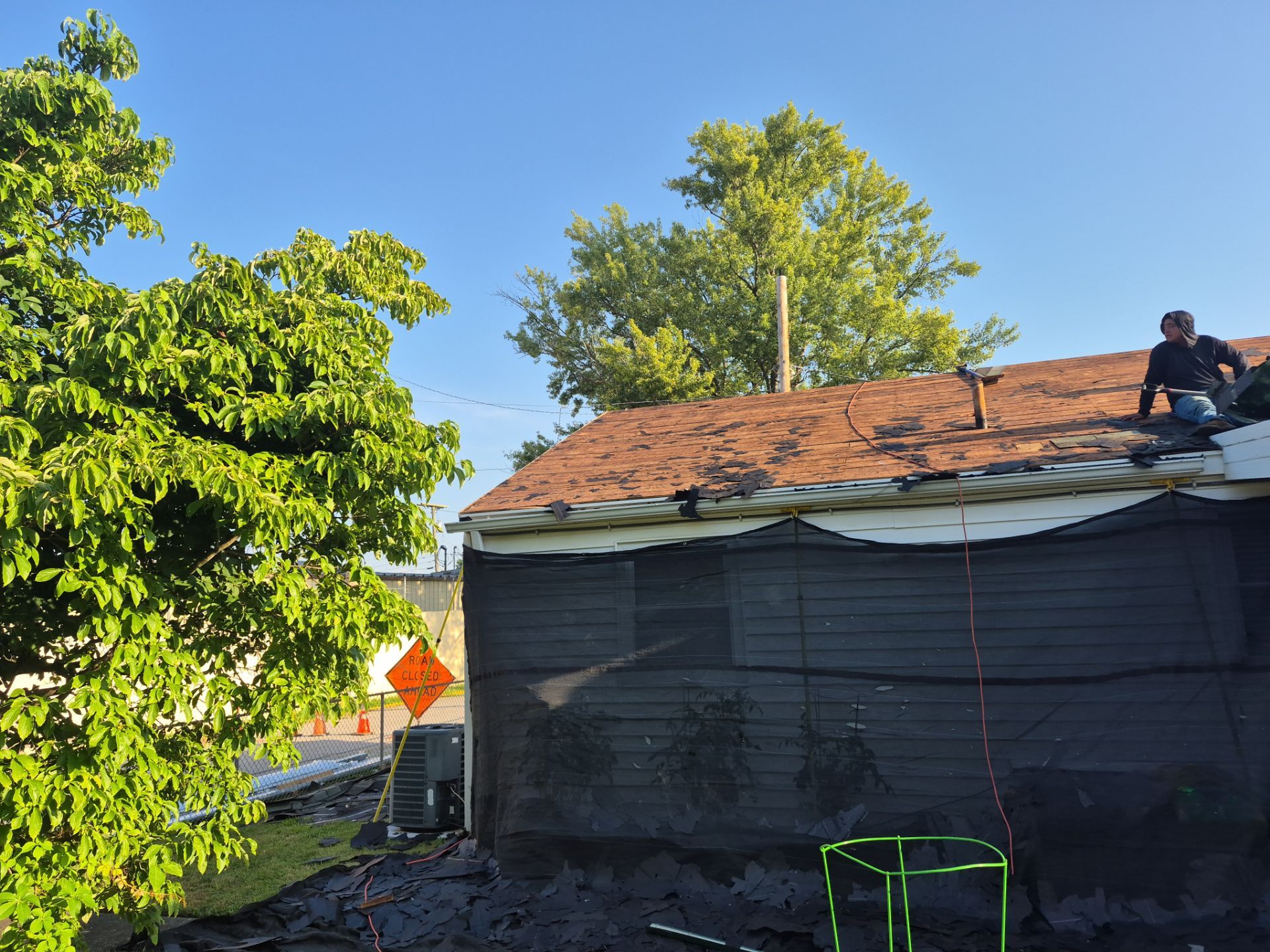 Charleston WV Lifetime Metal Roof Installation – Durable, Energy-Efficient Roofing System by Mr. Roofer