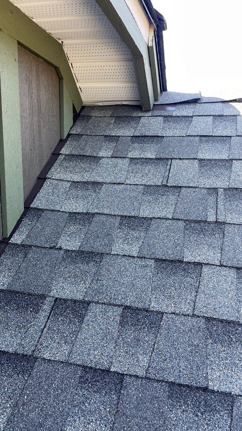 Residential Re-Roof using GAF weathered wood HDZ shingles by Top Notch Roofing Inc