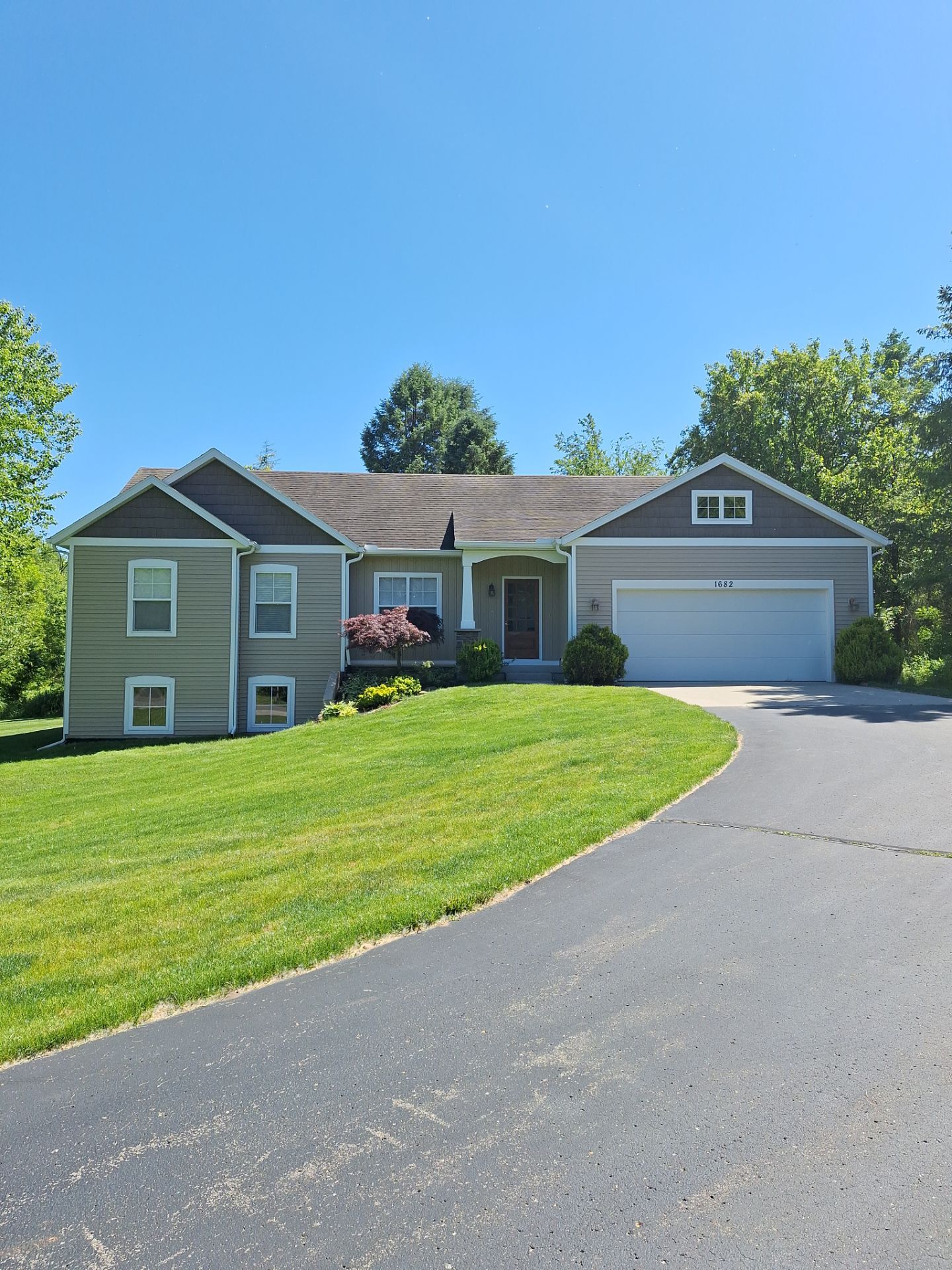 Exterior trim caulking, prime and paint. by Gordon Painting