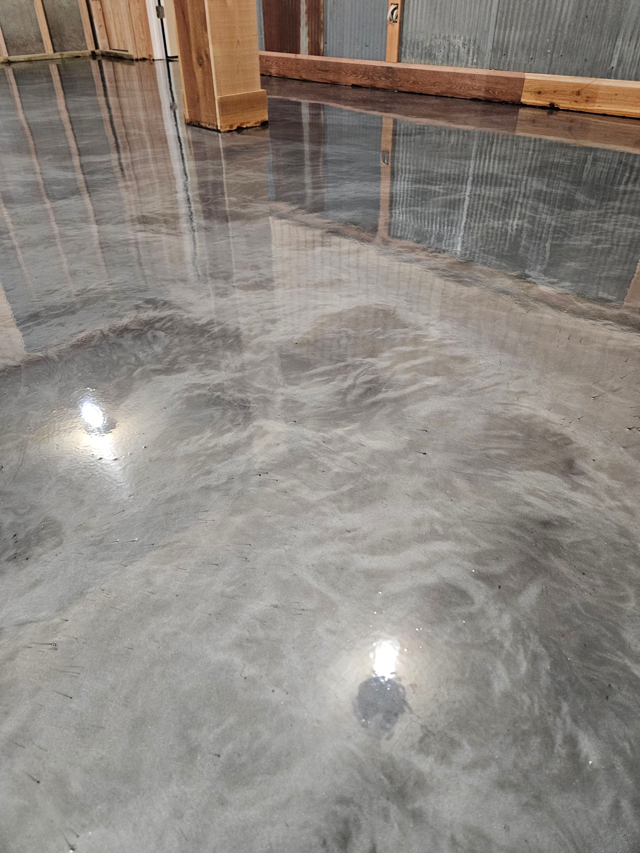 Riverside MO Basement Epoxy using Sundek SunMetal Epoxy by Big Red Decorative Concrete, LLC