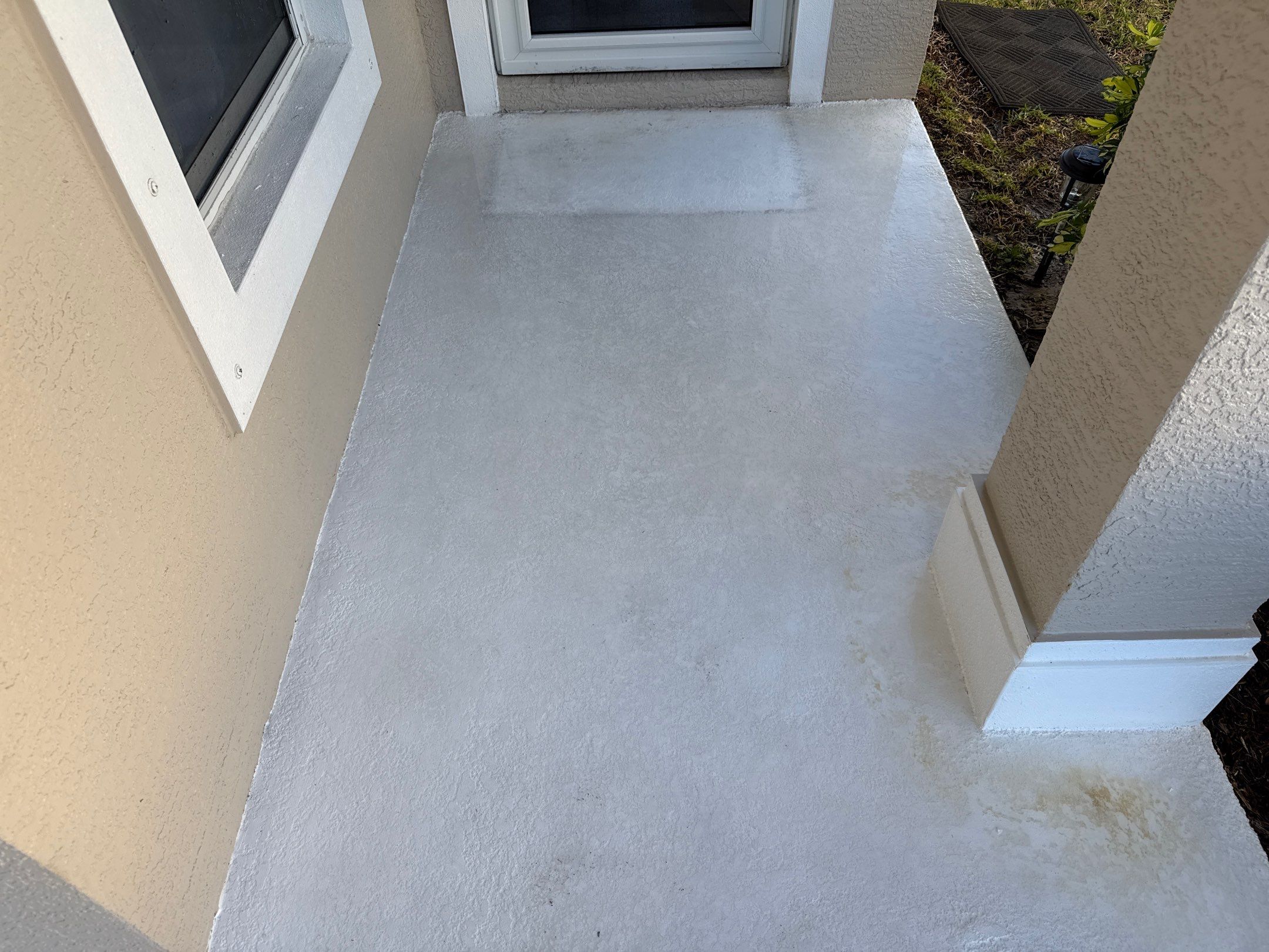 Driveway & Concrete Cleaning – River Sound Community, Bradenton, FL by Sunshine AquaWash