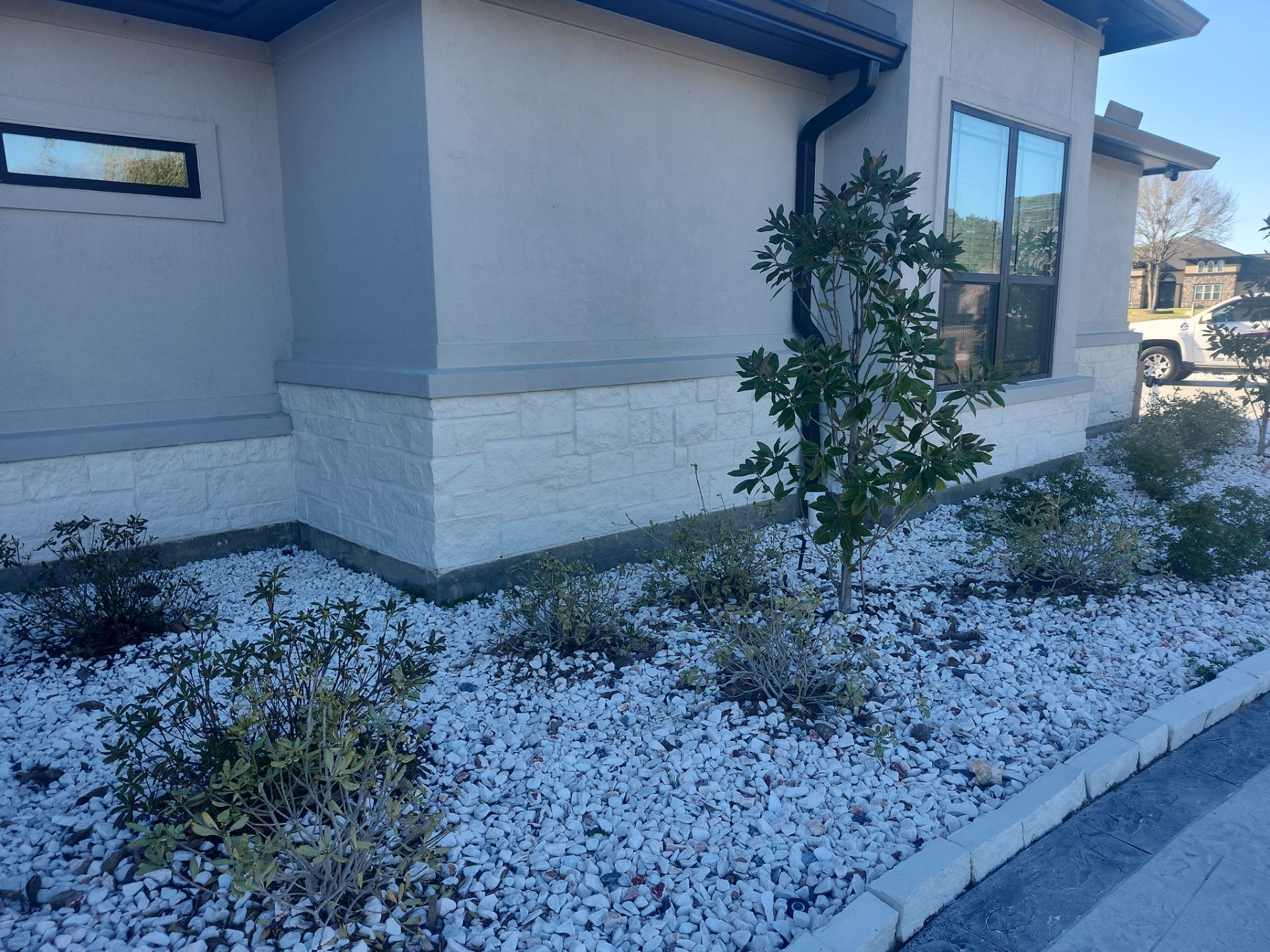 Tomball - Exterior stone Staining/Recoloring by Fresh Coat Painters of NW Houston