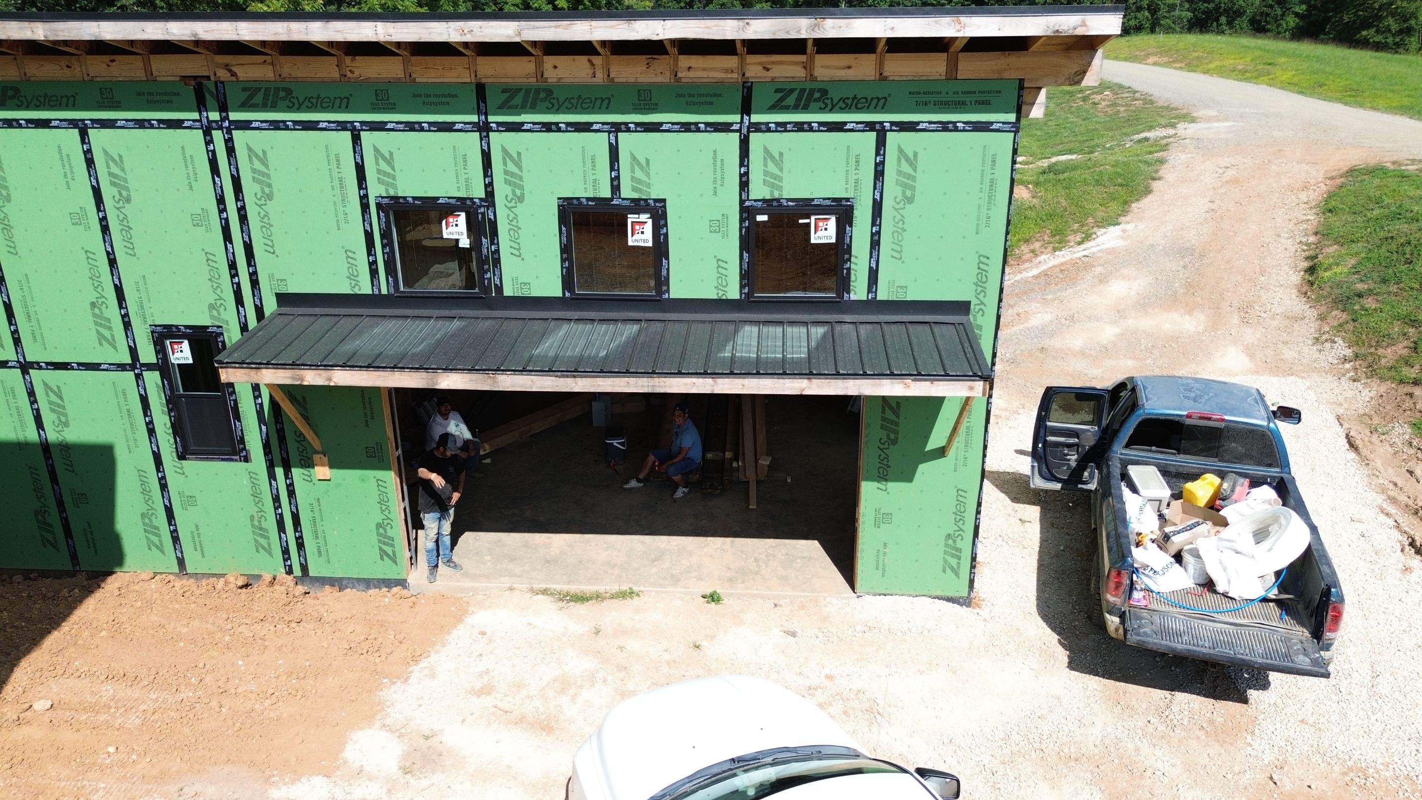 Lot 32 by Omnia Roofing