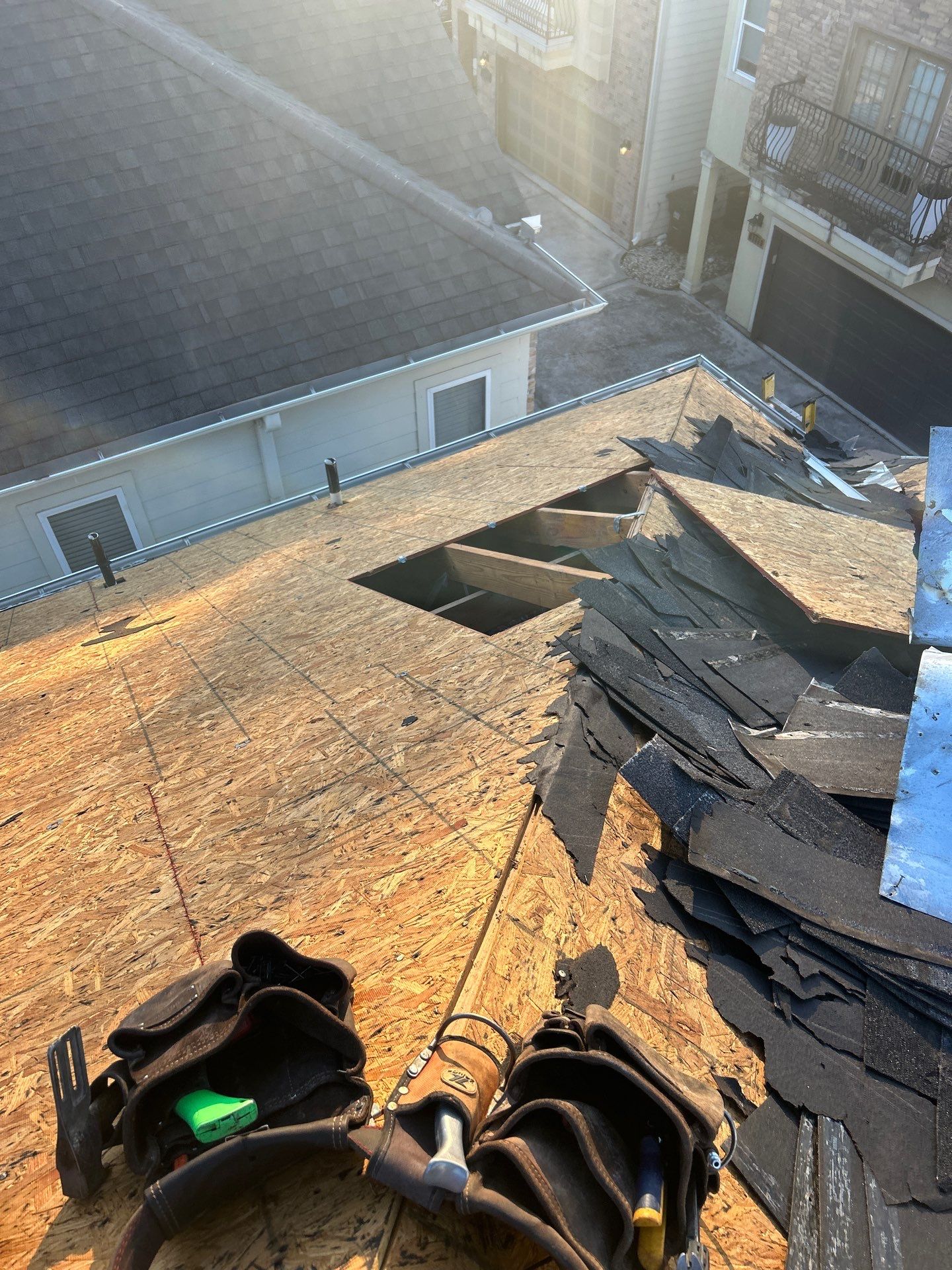 Roof Replacement Houston by Roof Repair Company