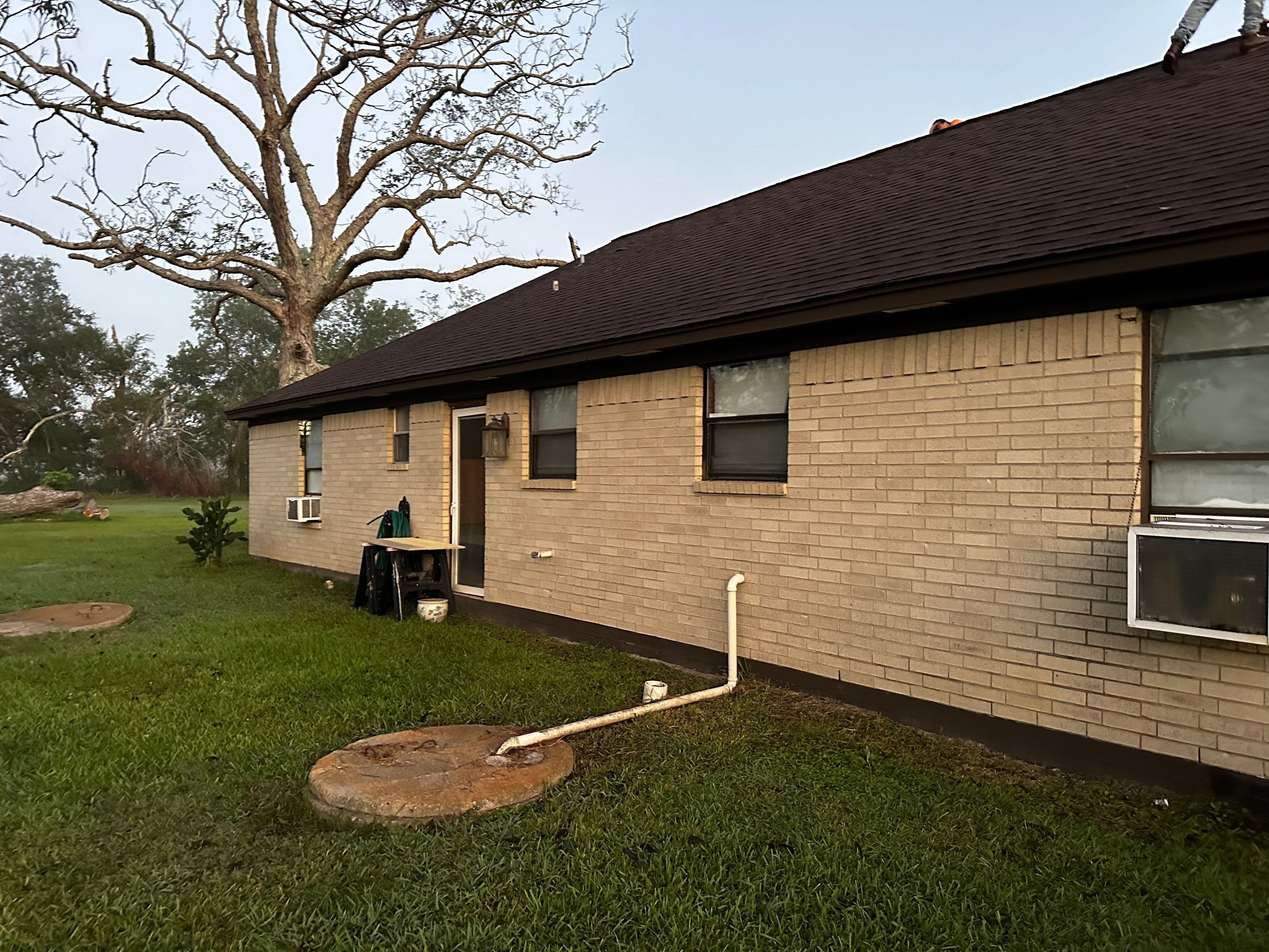 GAF HDZ TIMBERLINE BARKWOOD by Motion Roofing