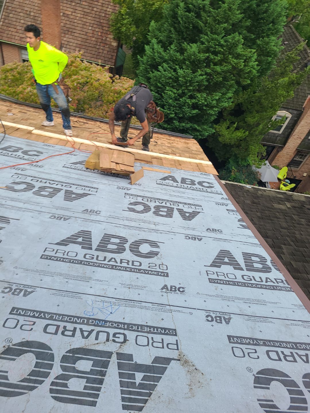 Arlington: Residential Roof Replacement with Perfection CCA-Treated Cedar Shakes by RM Banning, Inc.