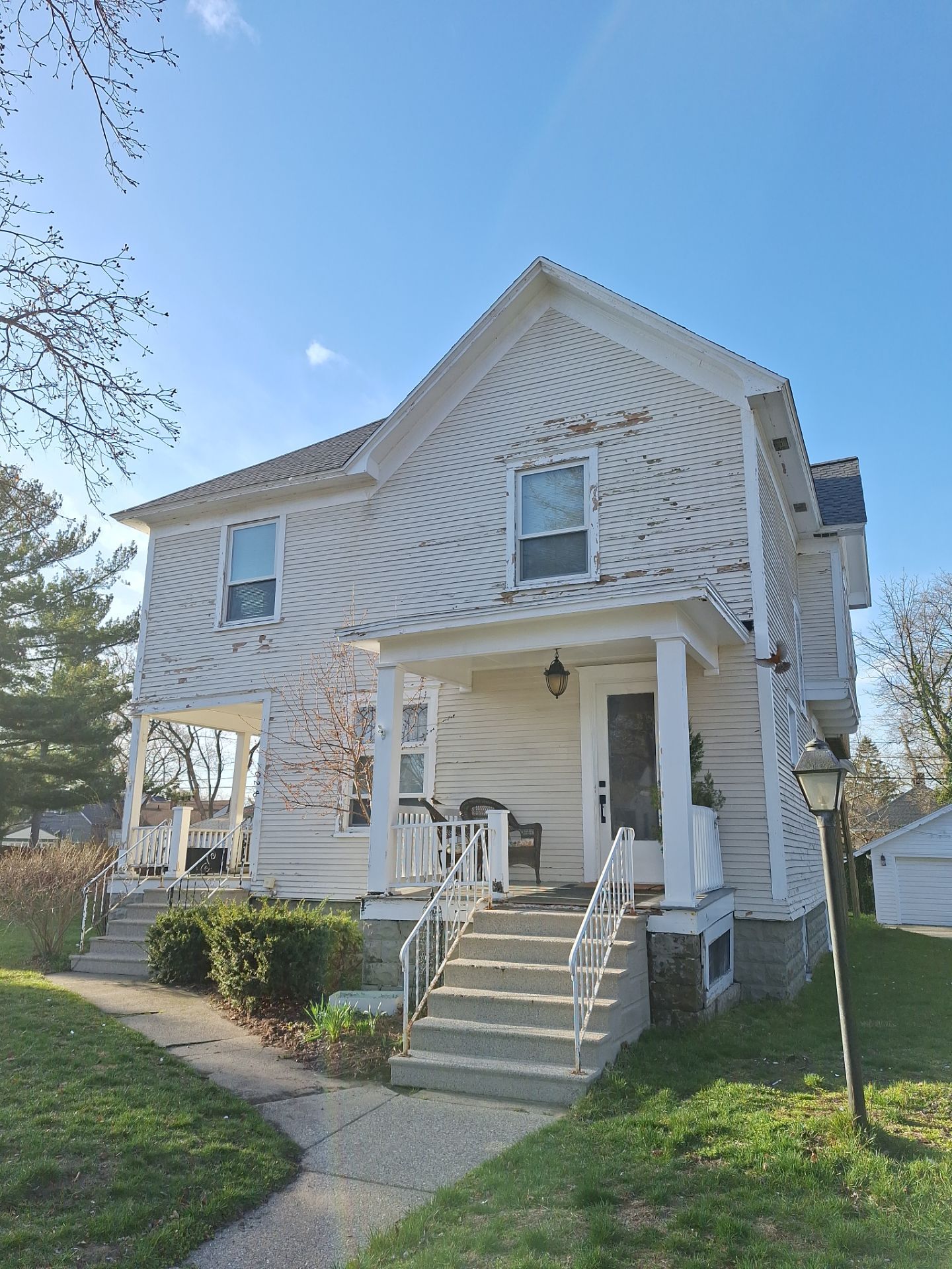 Home Exterior Painting by Gordon Painting