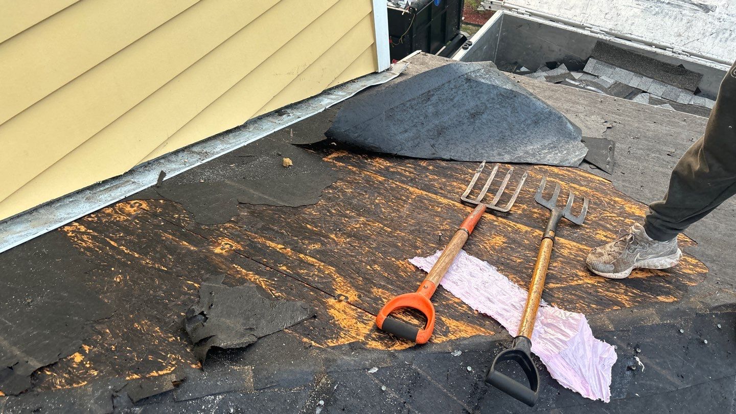 Residential Roofing Installation using Owen's Corning Duration (Lifetime) Shingles by Roof Repair Company