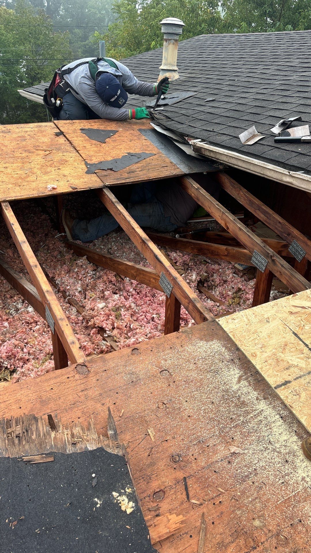 Columbus Roof Repair by KFX Roofing