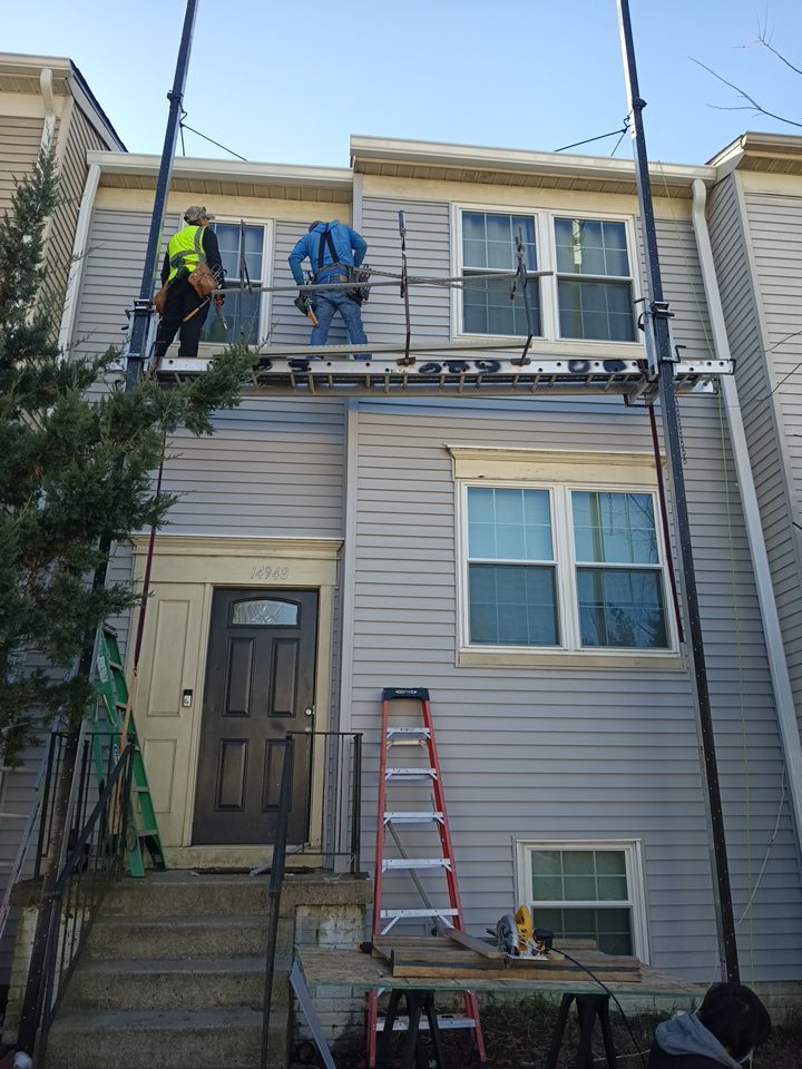 Woodbridge: CertainTeed Monogram 4" Straight Lap Siding in Sterling Gray by RM Banning, Inc.