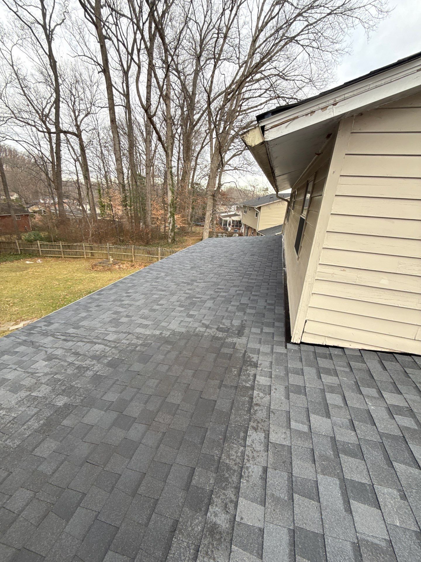 Springfield : Residential Roof Replacement with CertainTeed Landmark Pro in Max Moire Black  by RM Banning, Inc.