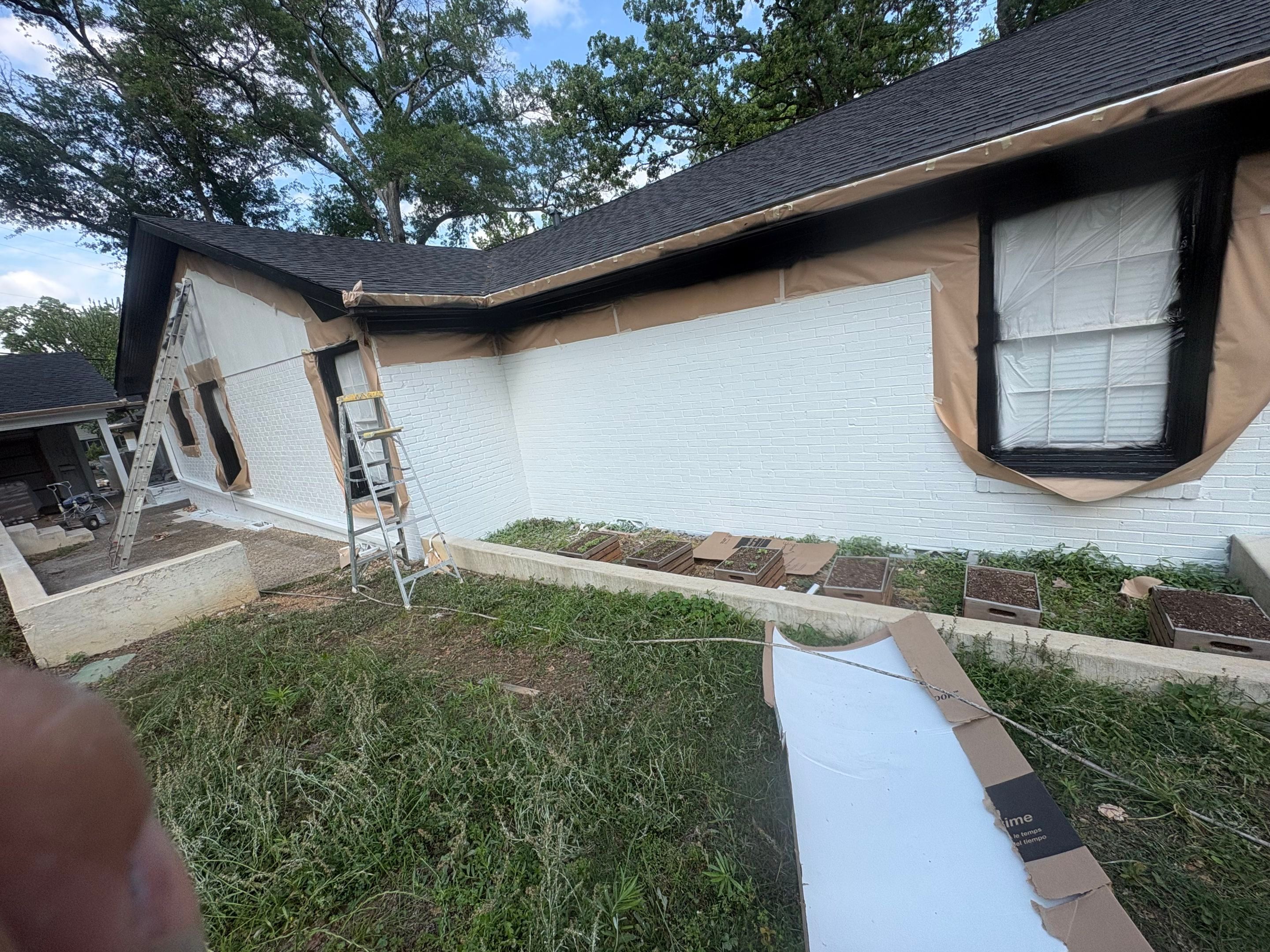 From Gray to Modern White: Exterior Repaint in Tyler, TX by Quality Coats Painting