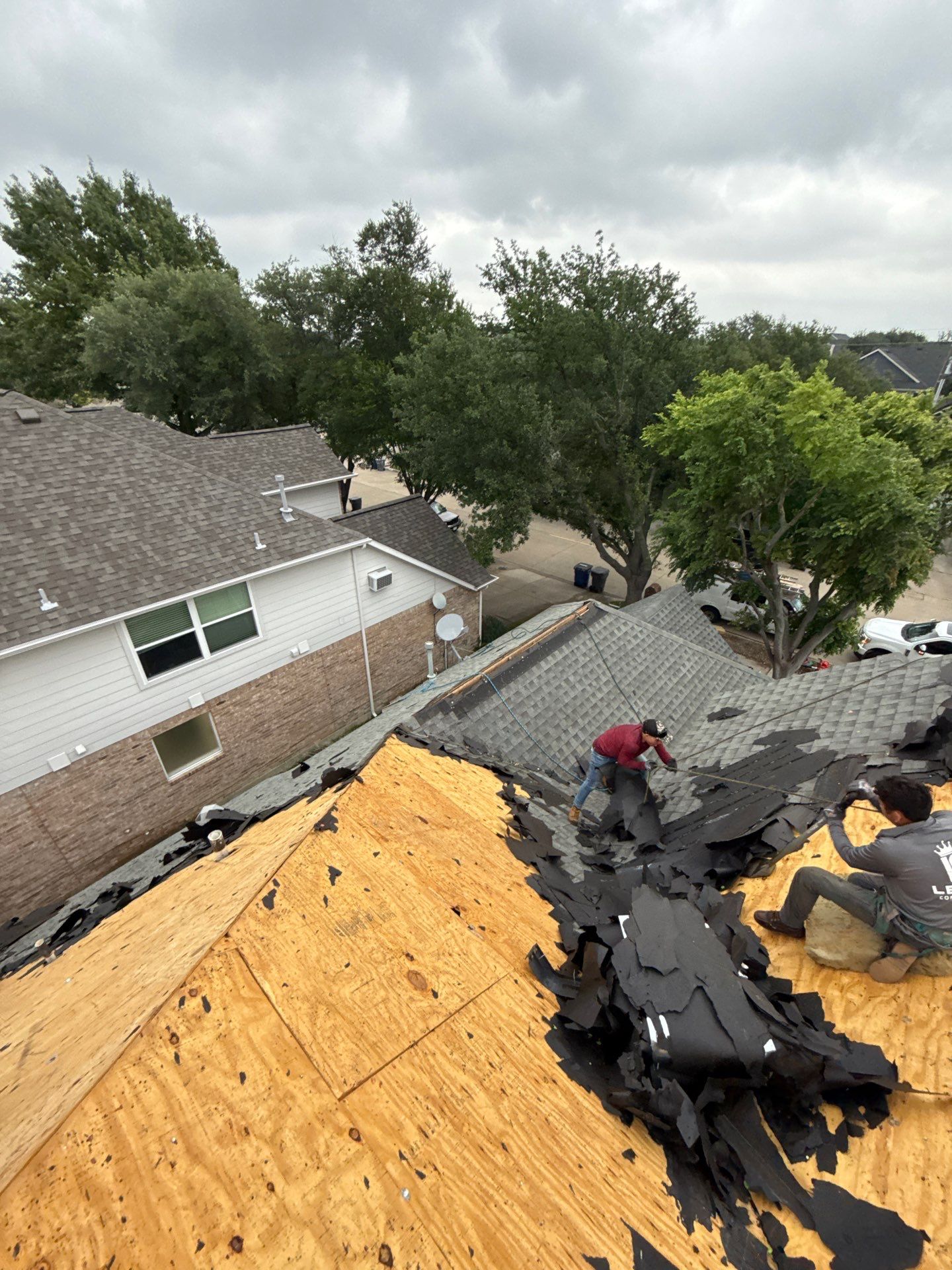 Residential Roof Replacement using GAF HDZ - Weathered Wood by Elite Roofing LLC
