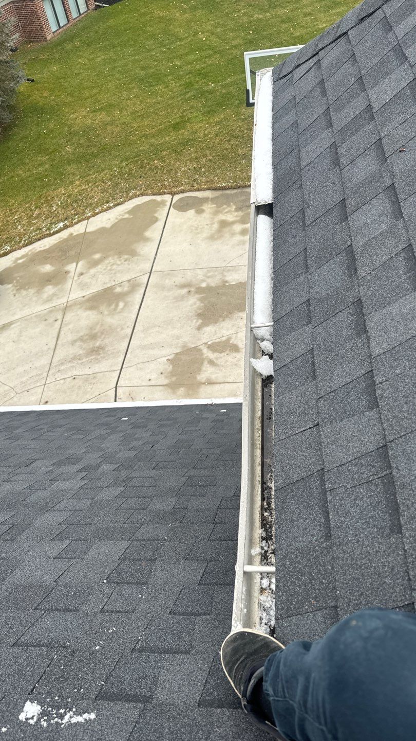 Roof Replacement using CertainTeed Landmark by 180 Contractors