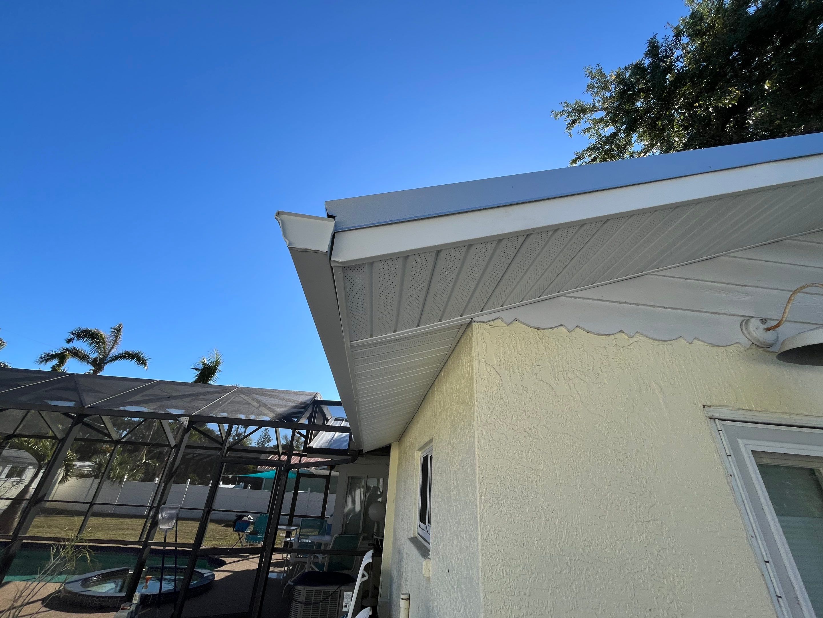 Soffit and Fascia Installation in Sarasota FL by Gutter Professors