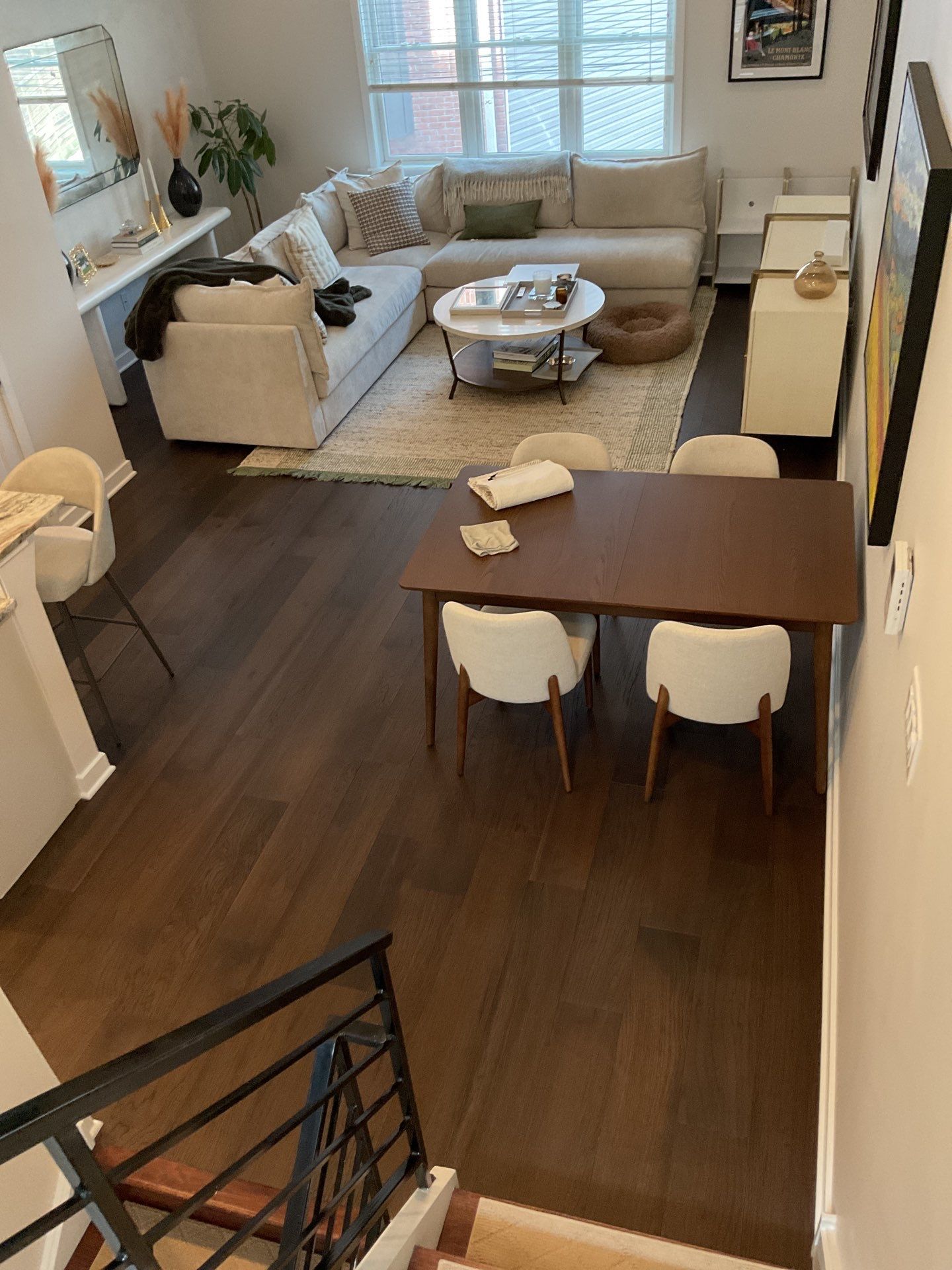 Bright, Clean, and Seamlessly Connected Across Every Floor ✨ by Groovy Hues