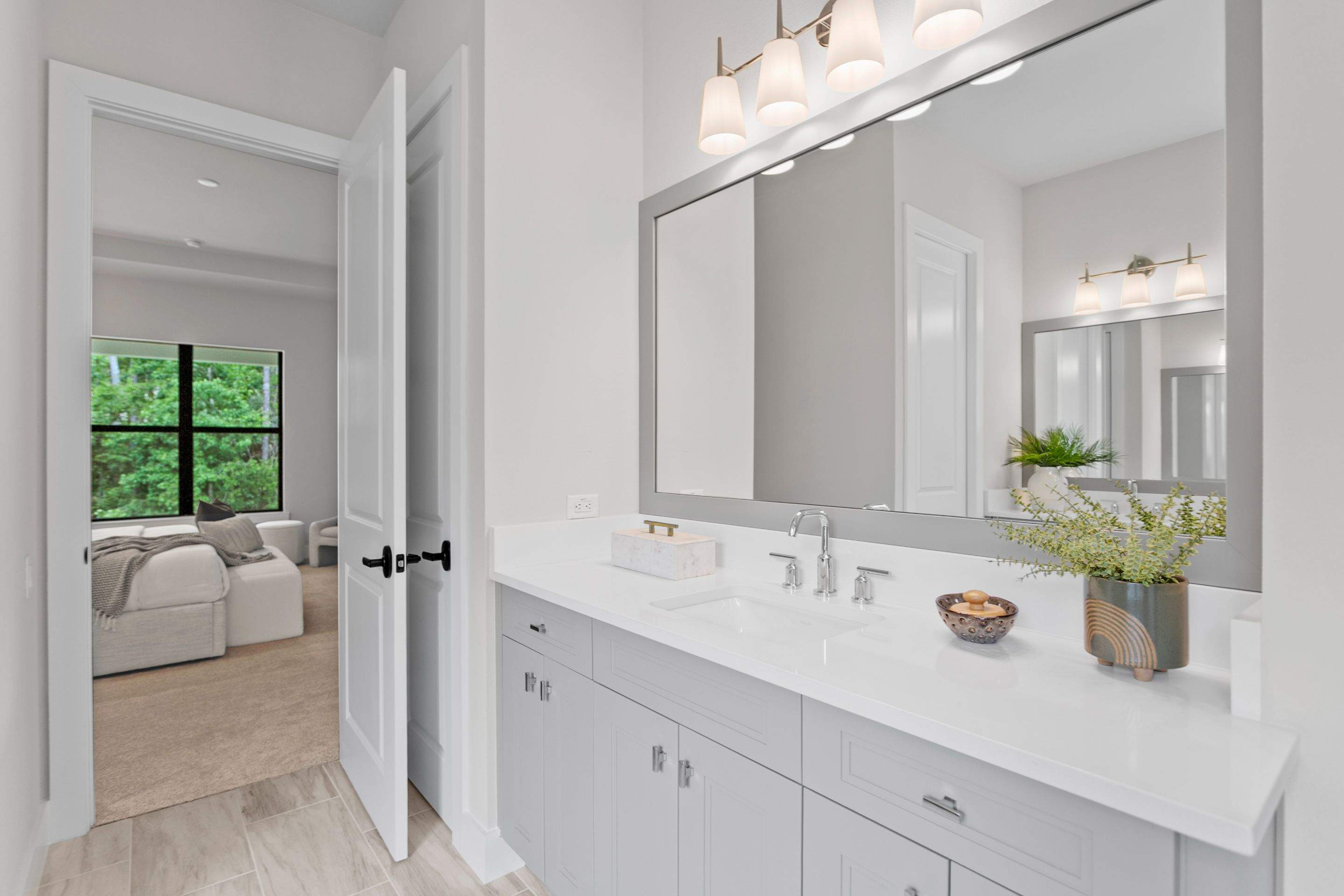 Custom Aberdeen by Lyons Heritage Tampa, LLC