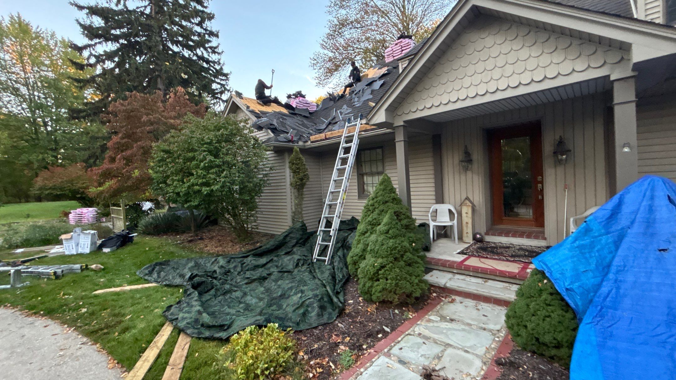 Roof Replacement using Owens Corning Driftwood by 180 Contractors