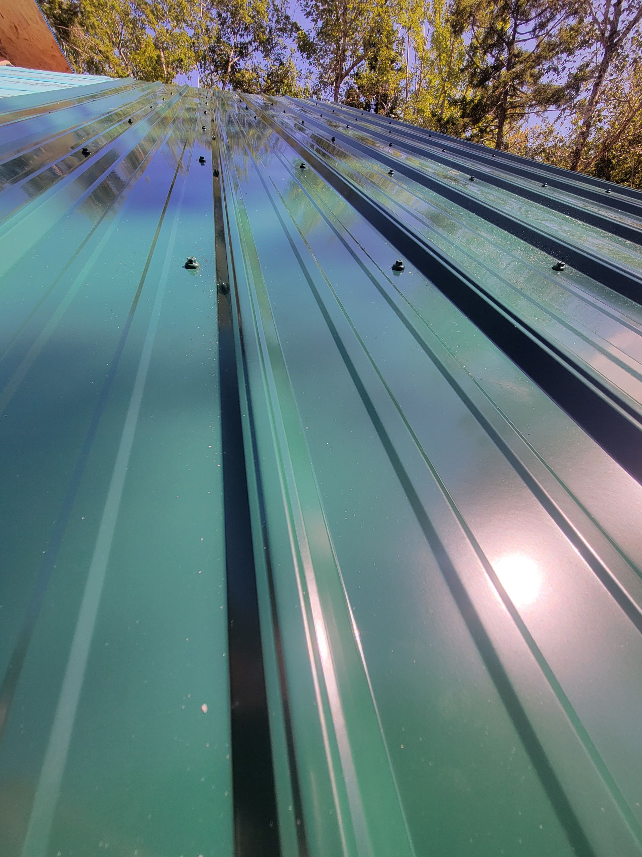New Metal Roof using All Thats Metal 29g Currigated  by The B.A.R Roofing