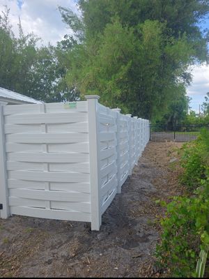 Horizontal Basketweave Fence in North Port