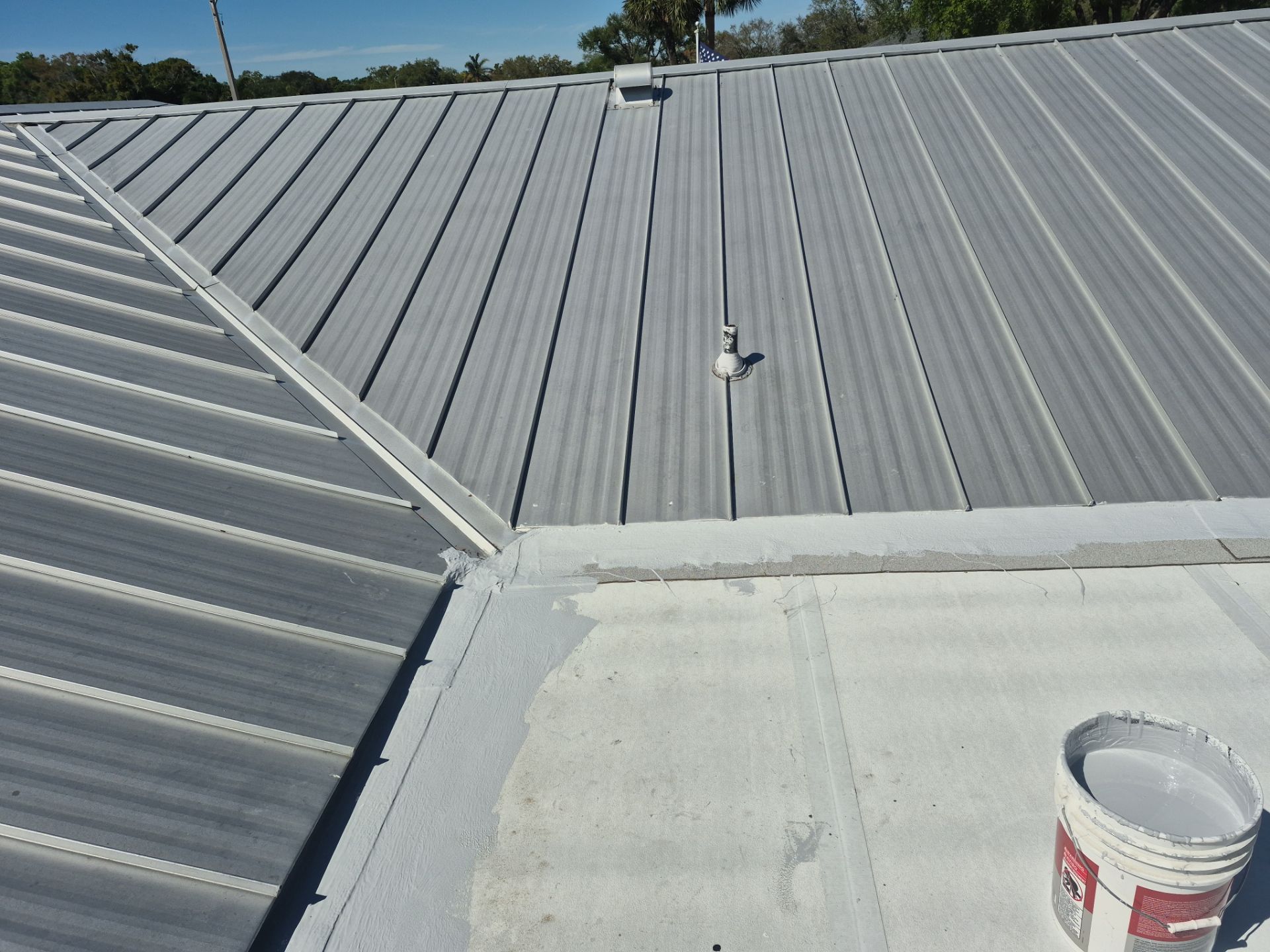 Project in Largo 33774 by Mitchell Roofing Company LLC 