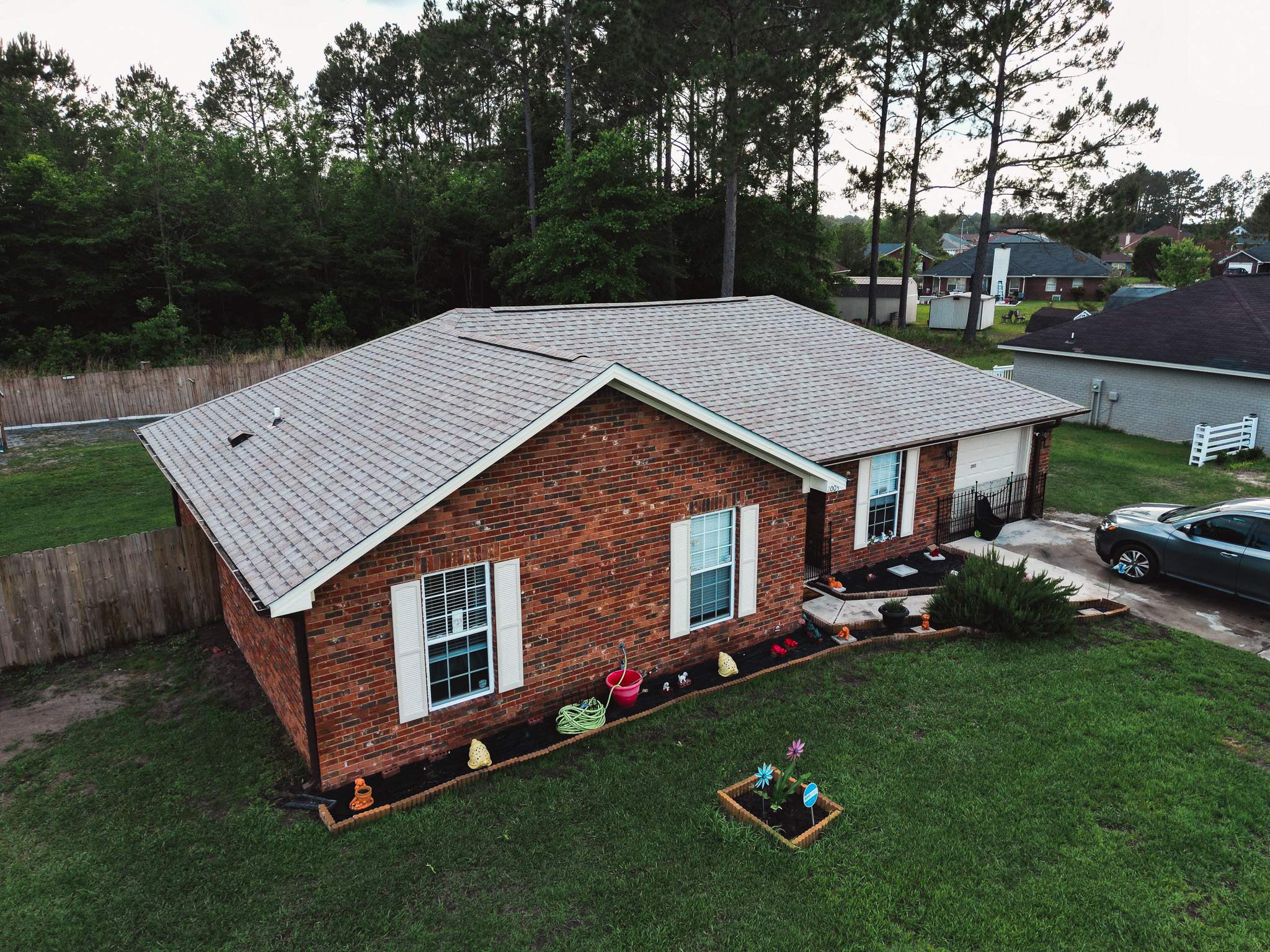 Residential Roofing Installation using Atlas Pinnacle Pristine Tan Mist by Talya Roofing