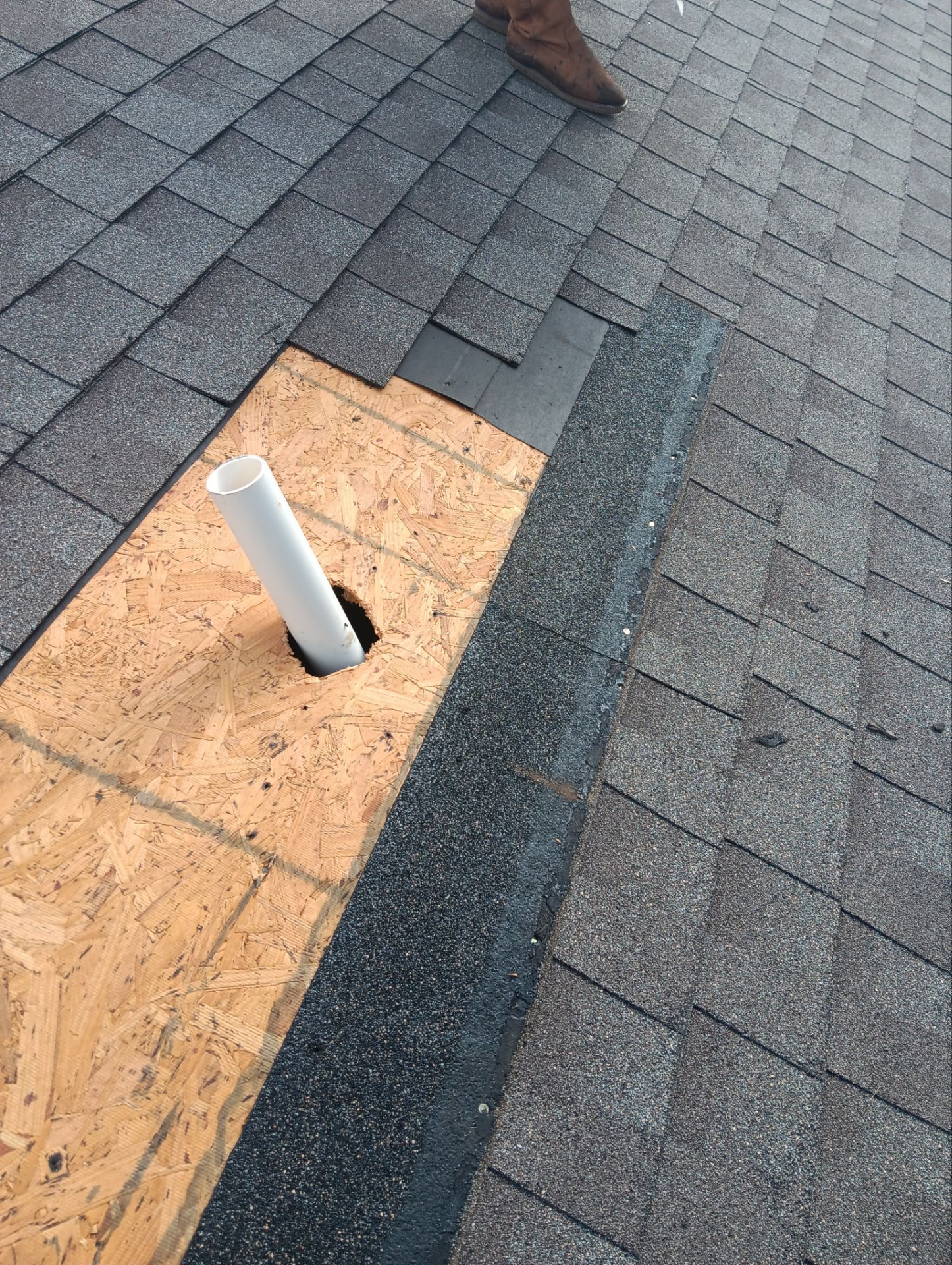 Hail Damage using Owen's Corning Duration (Lifetime) Shingles by Roof Repair Company