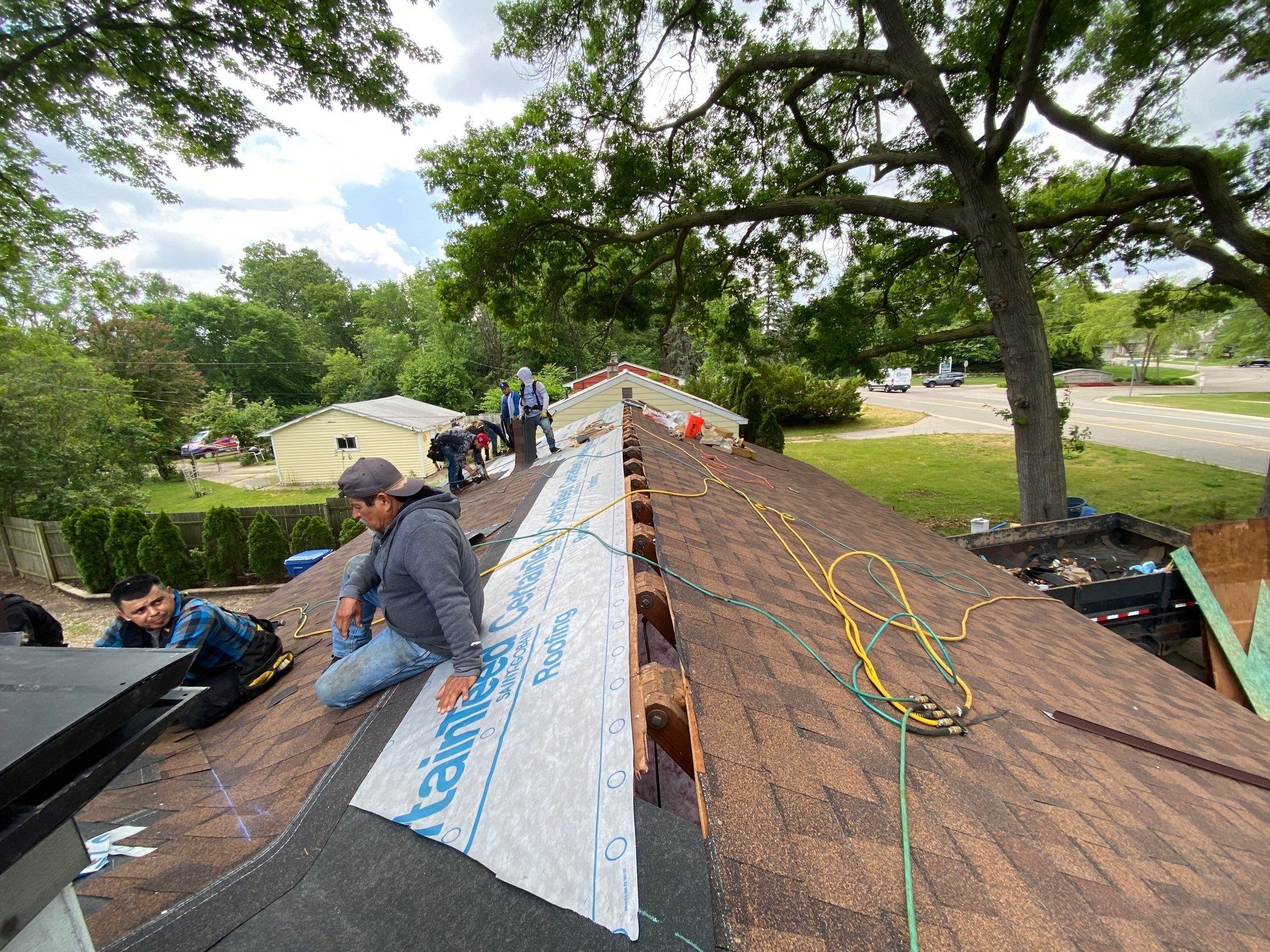 Roof Replacement using CertainTeed Landmark by 180 Contractors
