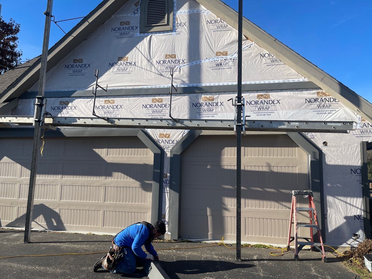 Siding Installation using Norandex Polar Wall Plus Siding, Window Wraps by Total Exteriors