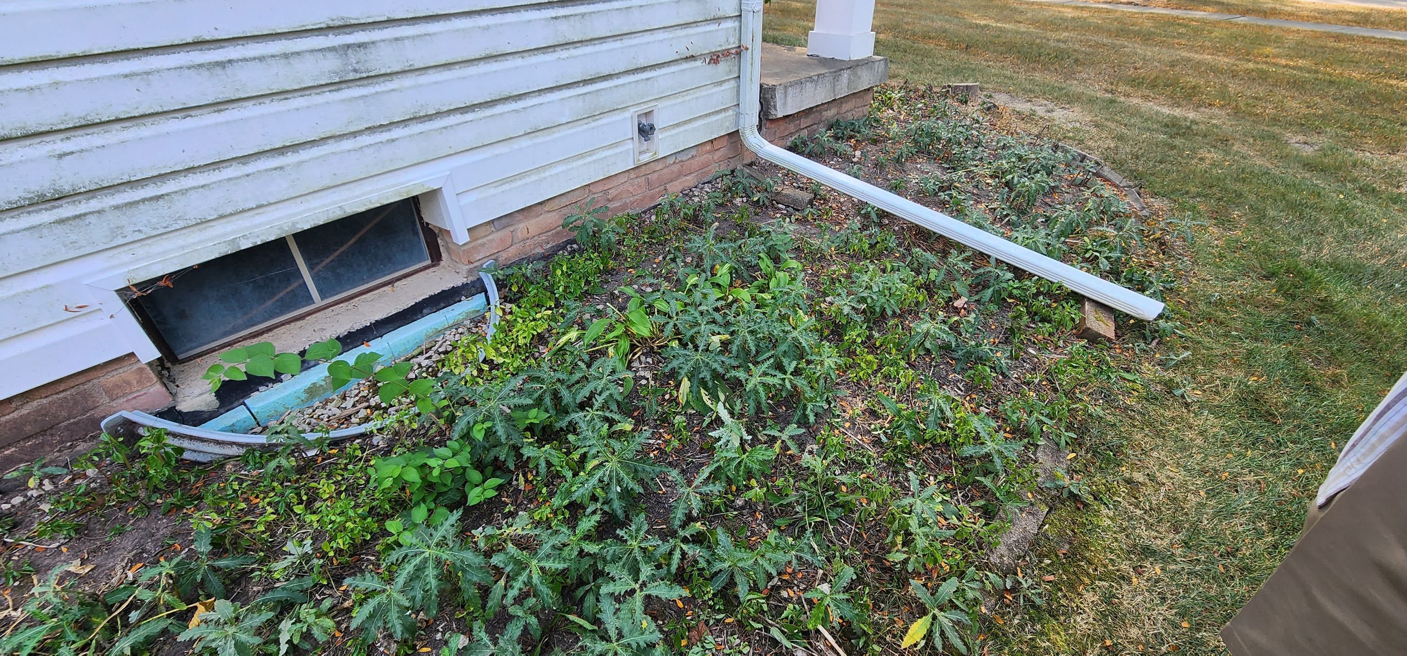 Helical Piers and Pillar Lift using Helical Foundation Footings by Toledo Basement Repair