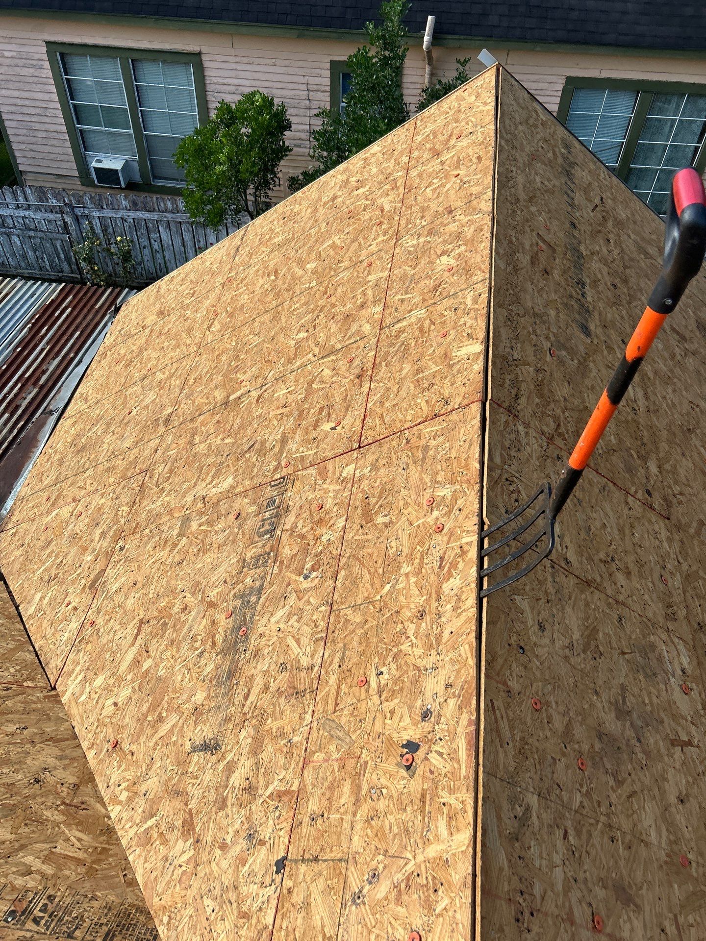 Residential Roofing Installation using Owen's Corning Duration (Lifetime) Shingles by Roof Repair Company