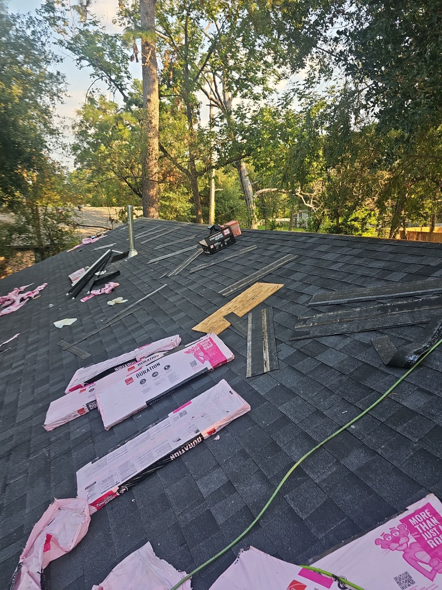 Residential Roofing Installation using Owen's Corning Duration (Lifetime) Shingles by Roof Repair Company