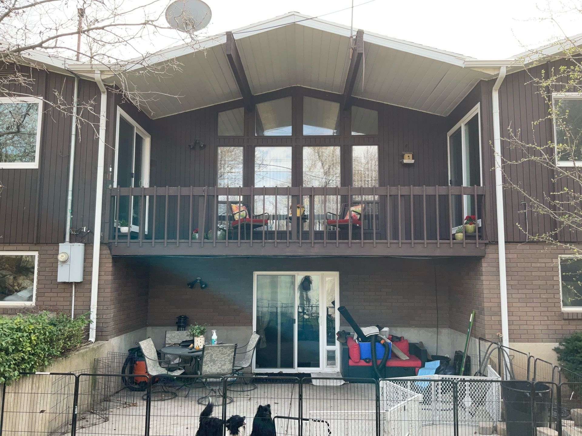 Fruit Heights | Hardie B&B & Shakes | Rich Espresso by Ideal Siding Utah