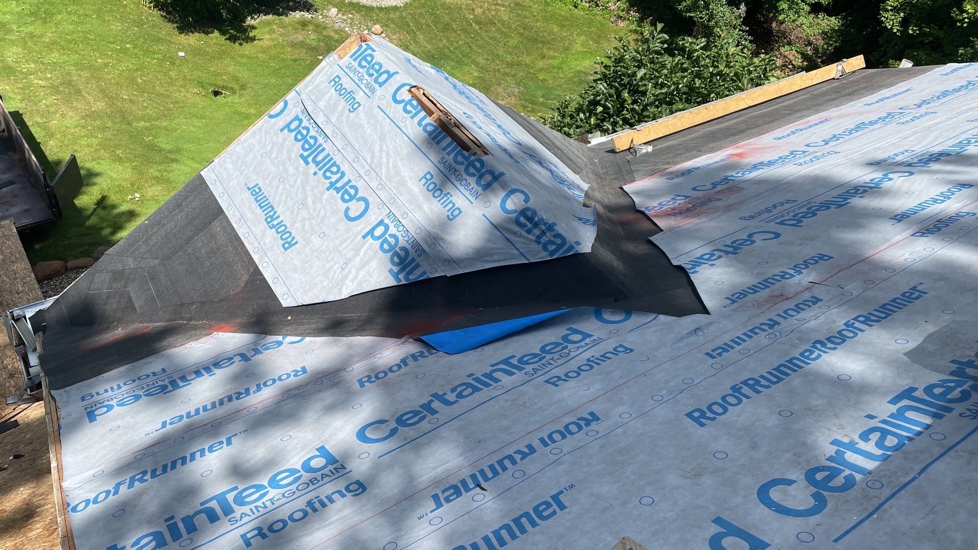 Roof Replacement using CertainTeed Landmark by 180 Contractors