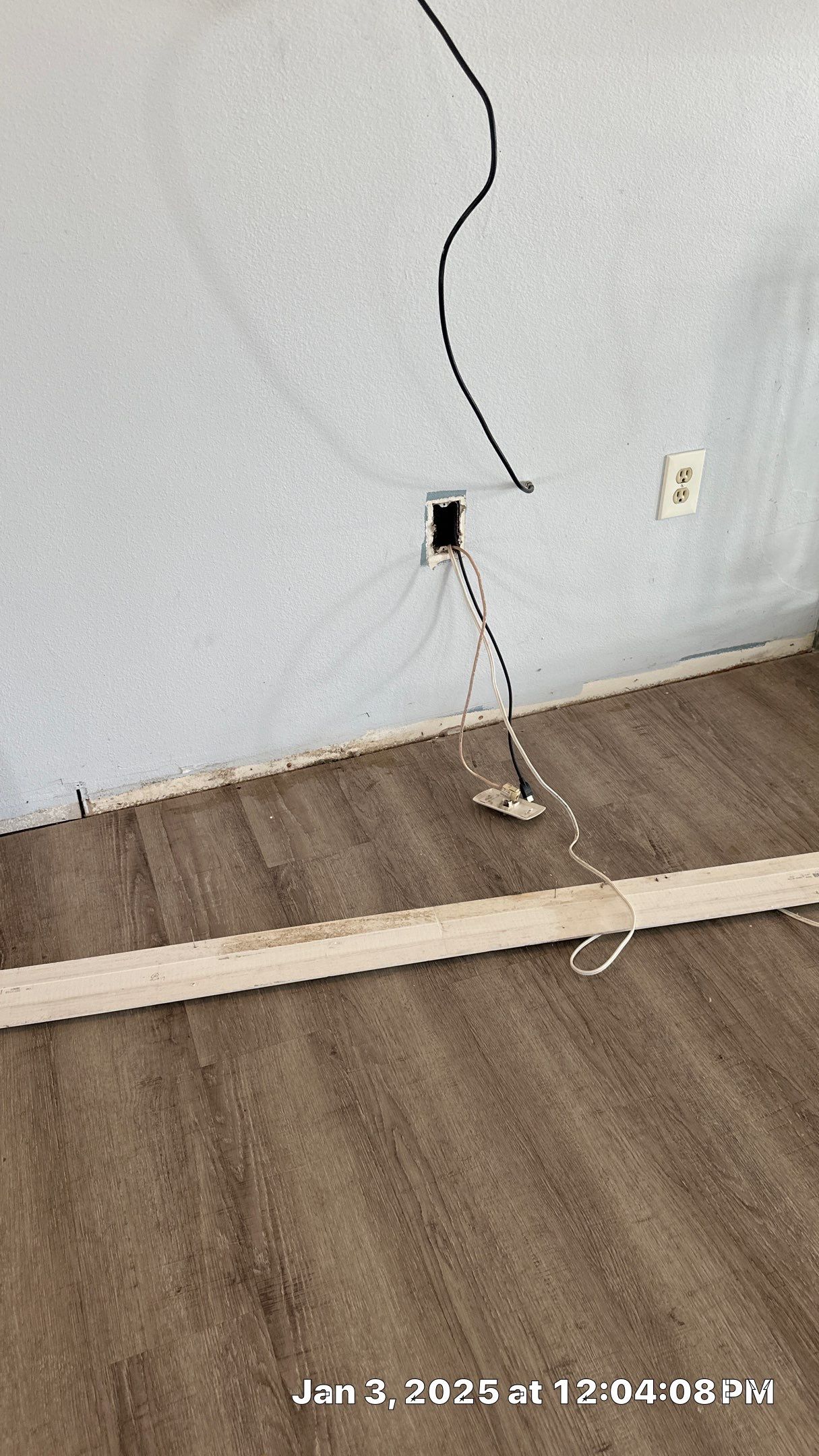 Indoor Air Quality Testing for a real-estate transaction using IR Camera, Moisture Meter, Air Cassatte samples and Tape lifts by Building performance Solutions LLC