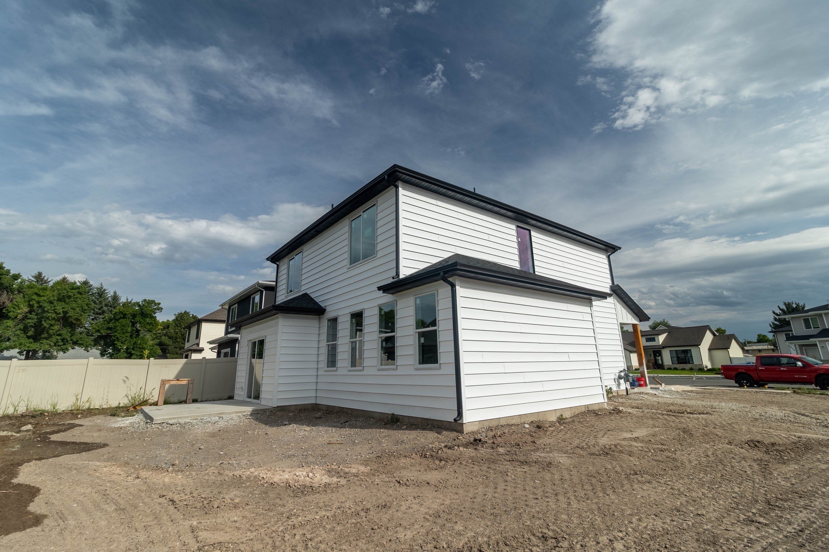 LE40 - Exterior by Garner Construction