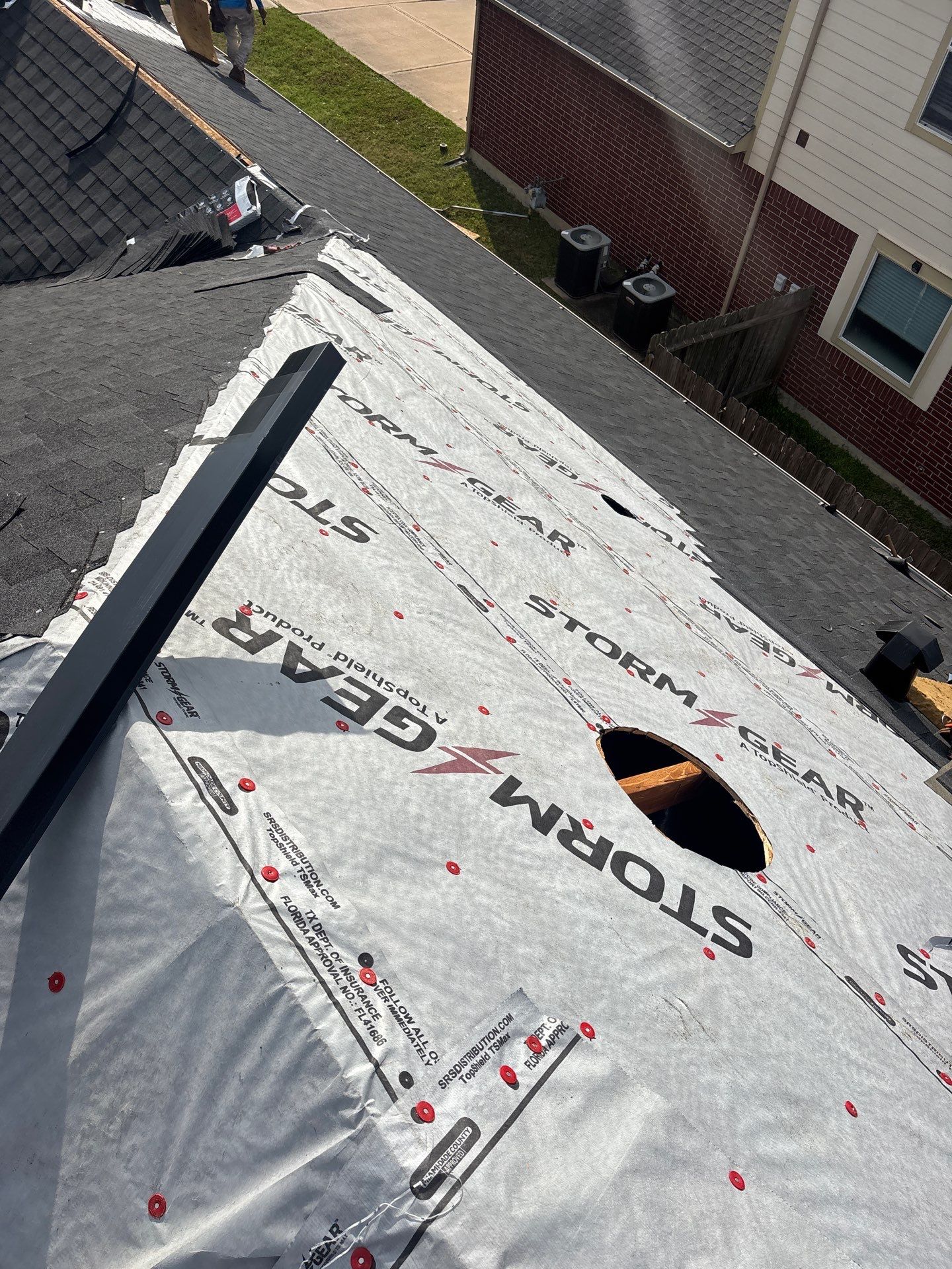 Roof Replacement Pearland by Roof Repair Company