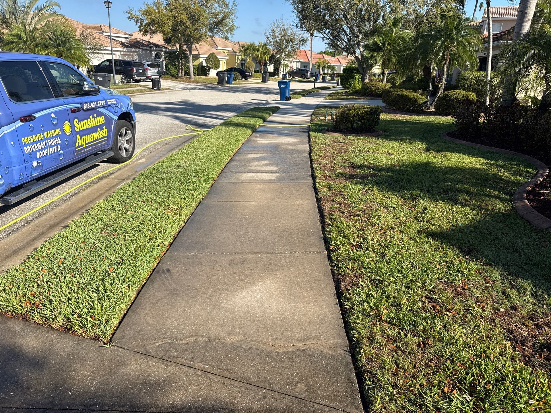 Driveway, Pool Deck & Lanai Cleaning – Heritage Harbour Golf Club, Bradenton, FL by Sunshine AquaWash