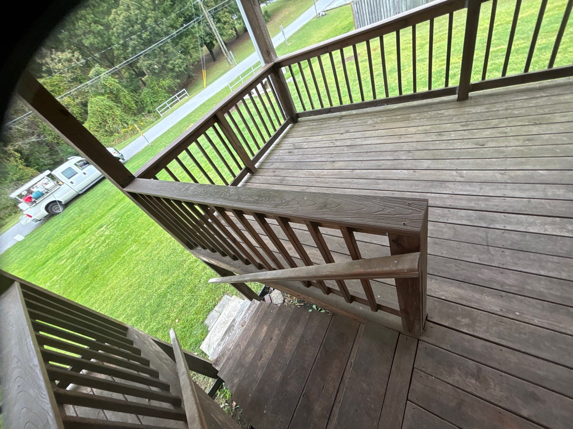 Wood Deck using Wood Sealant by DuraSeal