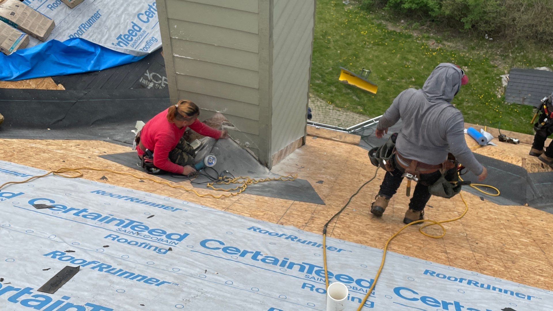 Roof Replacement using CertainTeed Landmark by 180 Contractors