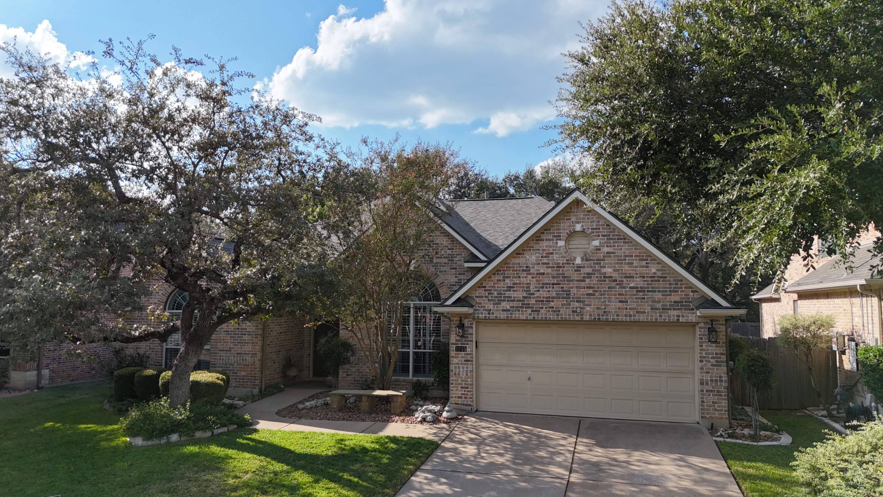 Driftwood - Owens Corning TruDefinition Duration by RoofsOnly.com