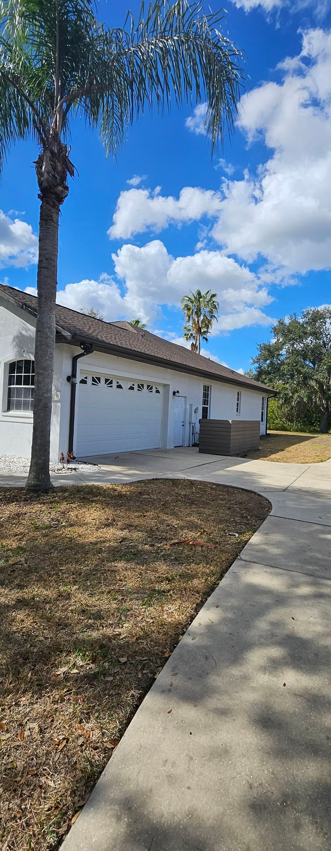 Gutter Guards Installation and New seamless gutters using Leaf Guard in Bradenton Fl by Gutter Professors