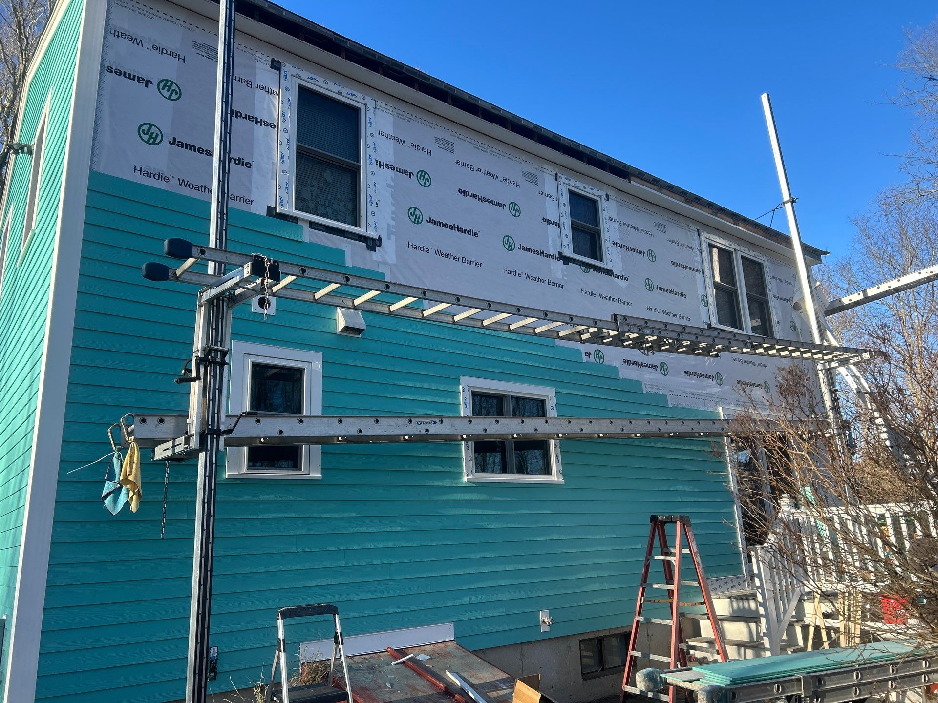 James Hardie siding in Dream Collection color - Dighton, MA by UBrothers Construction