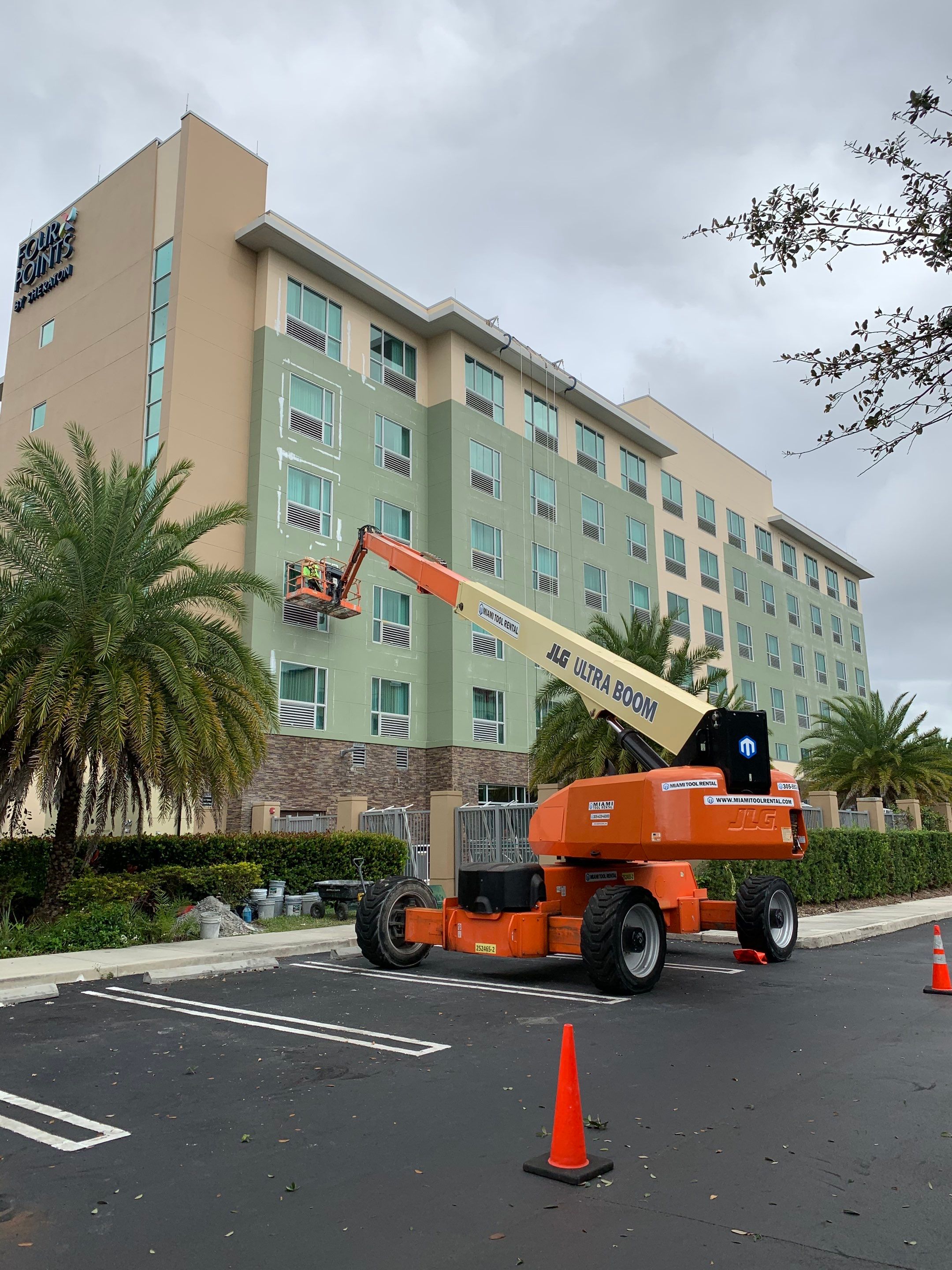 Four Points by Sheraton by Gemstone Builders, LLC.