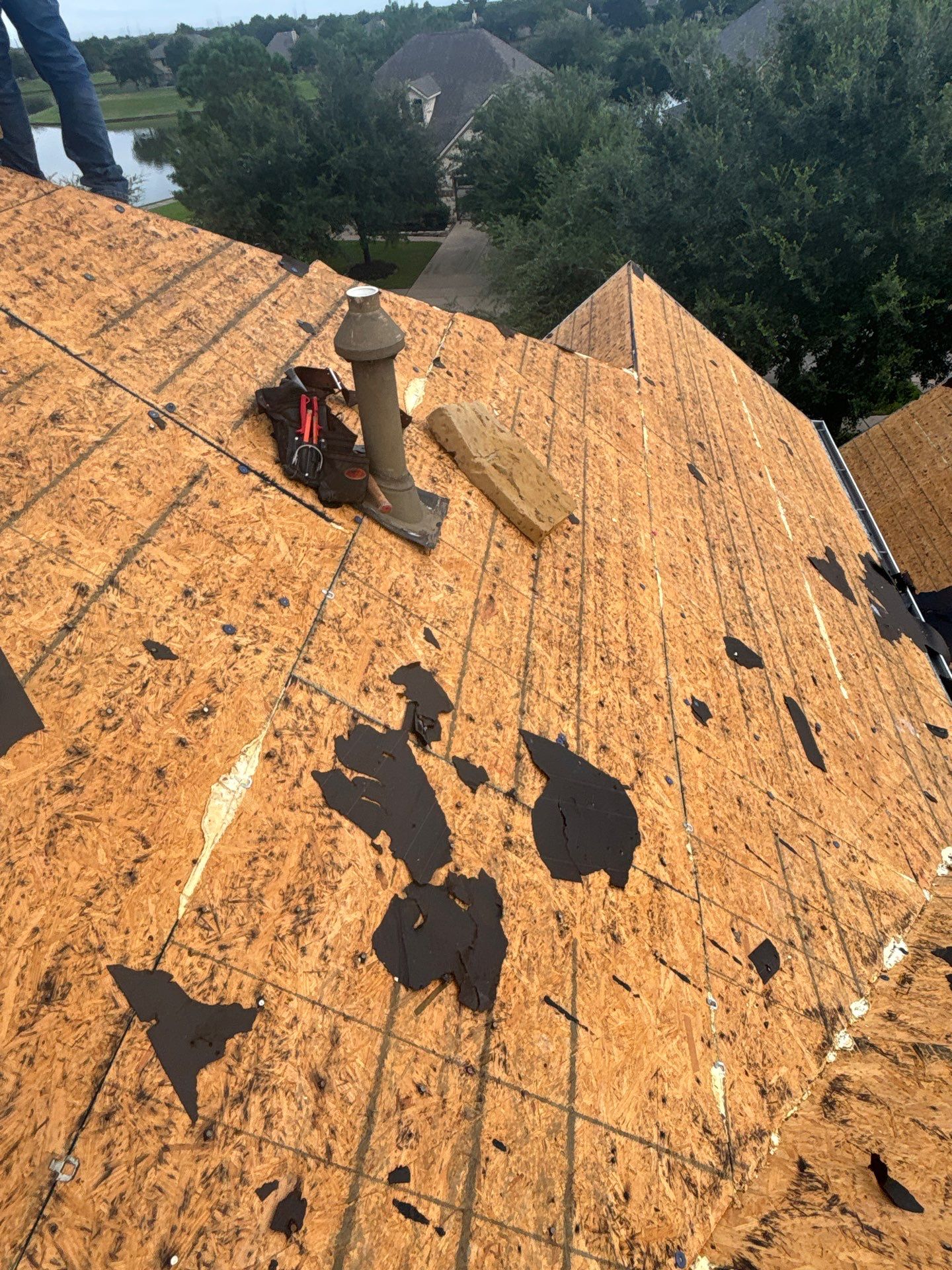 Residential Roofing Installation using Owen's Corning Duration (Lifetime) Shingles by Roof Repair Company